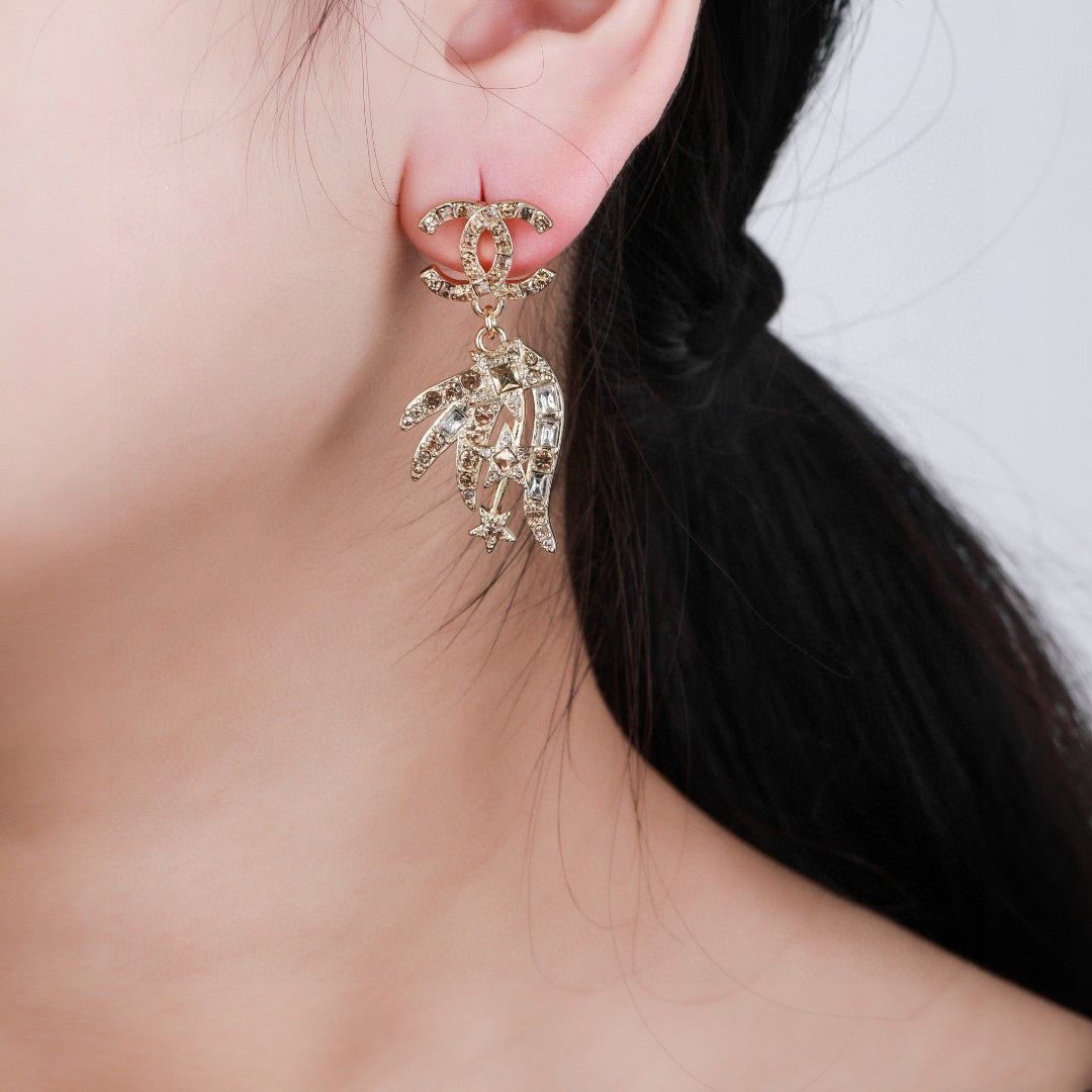 CC Strass Star Drop Gold Diamond Earrings