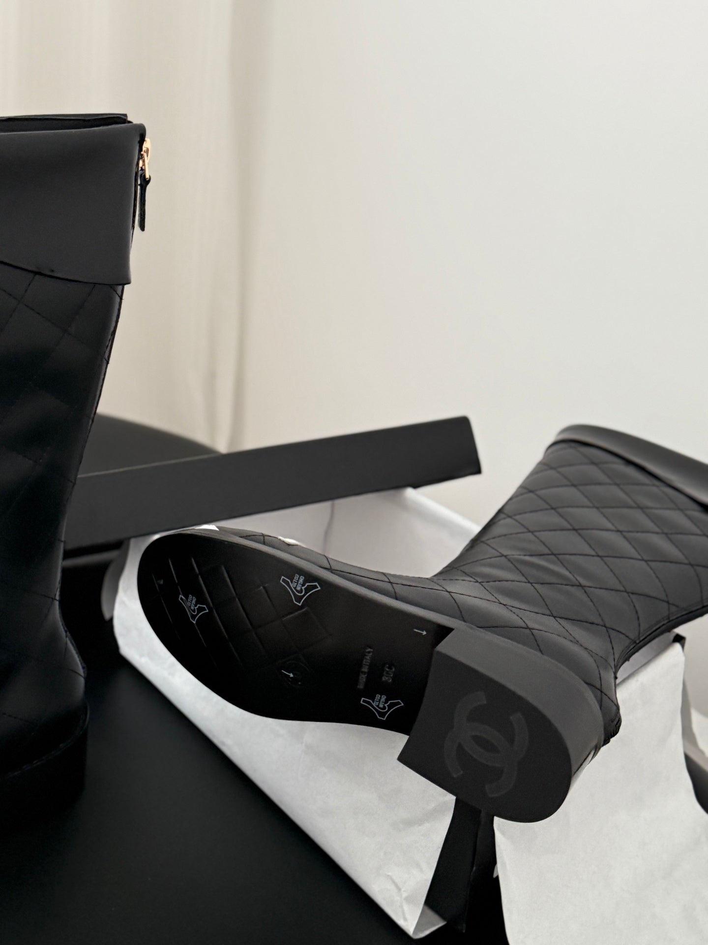 CC 2025 Vintage Cambon Mid-Calf Boots Black White Cowhide 550637