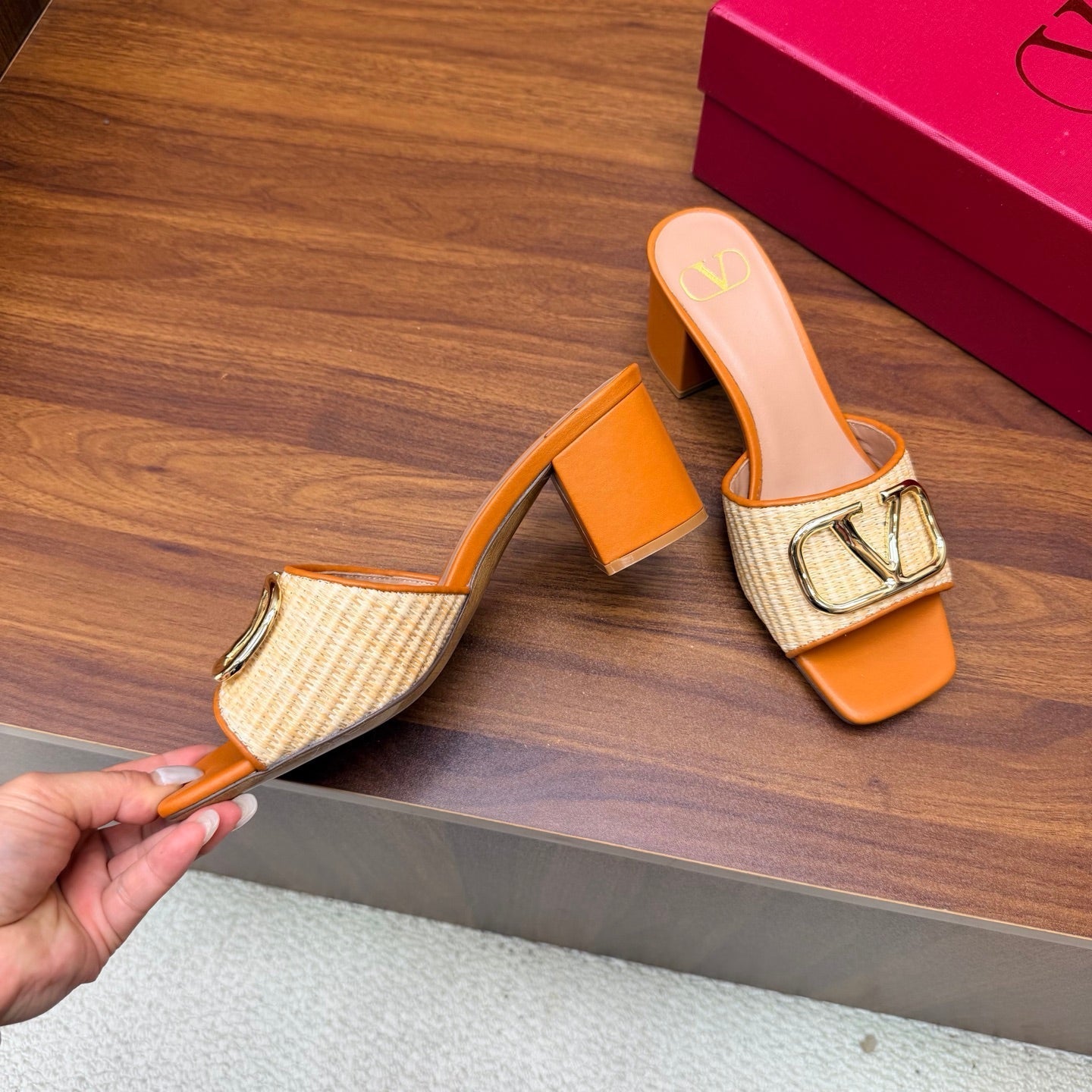 Valentino 2026 VLogo Signature Raffia Block Heel Sandal Woven Calfskin 871040