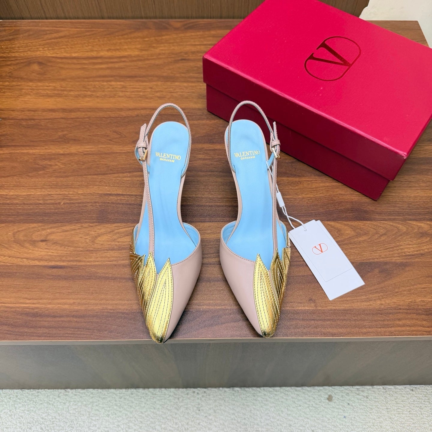 Valentino 2026 Foliefoliage Slingback Pumps Grainet Calfskin 871049