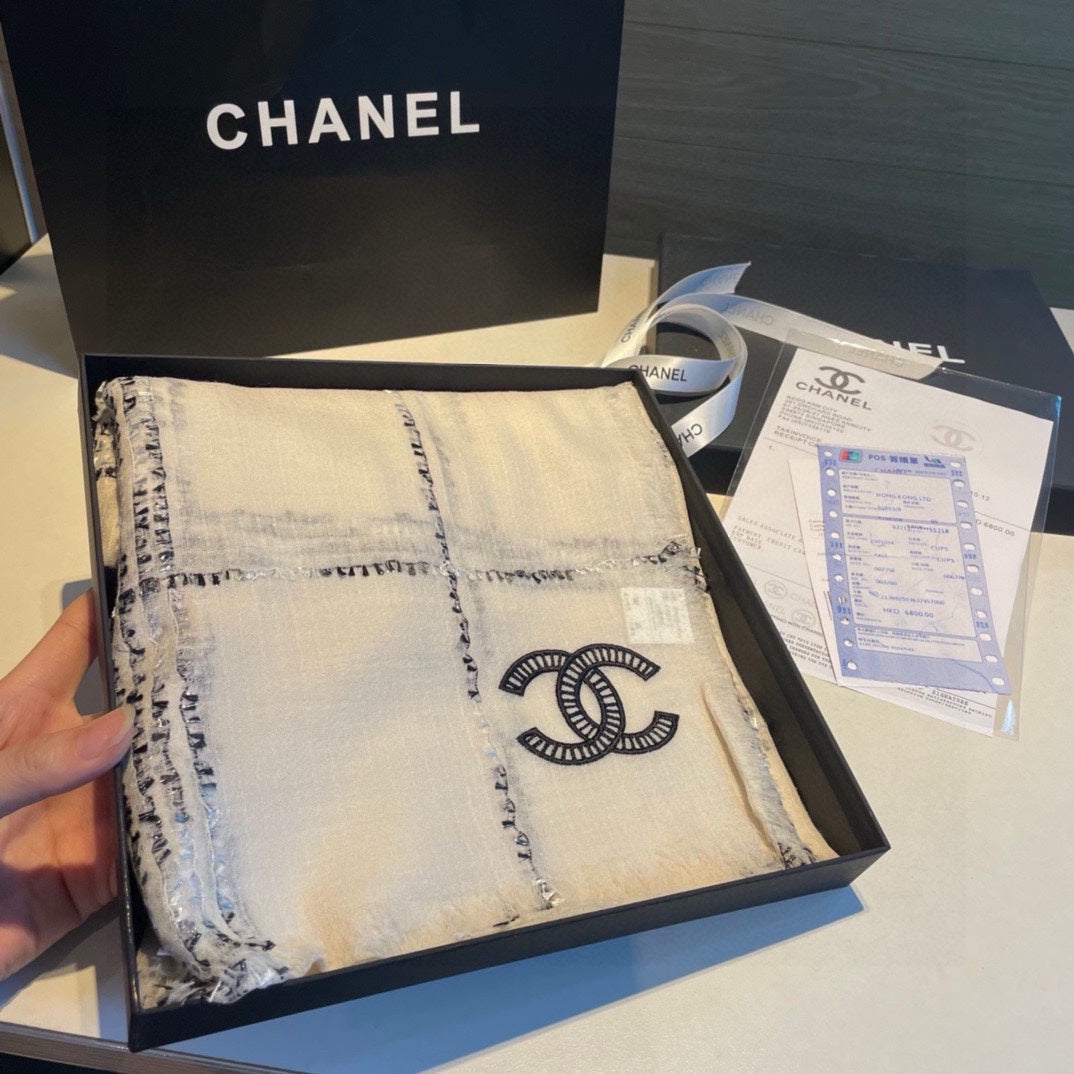 CC Scarf 200 CM In White With Black Stripes Cashmere 385515