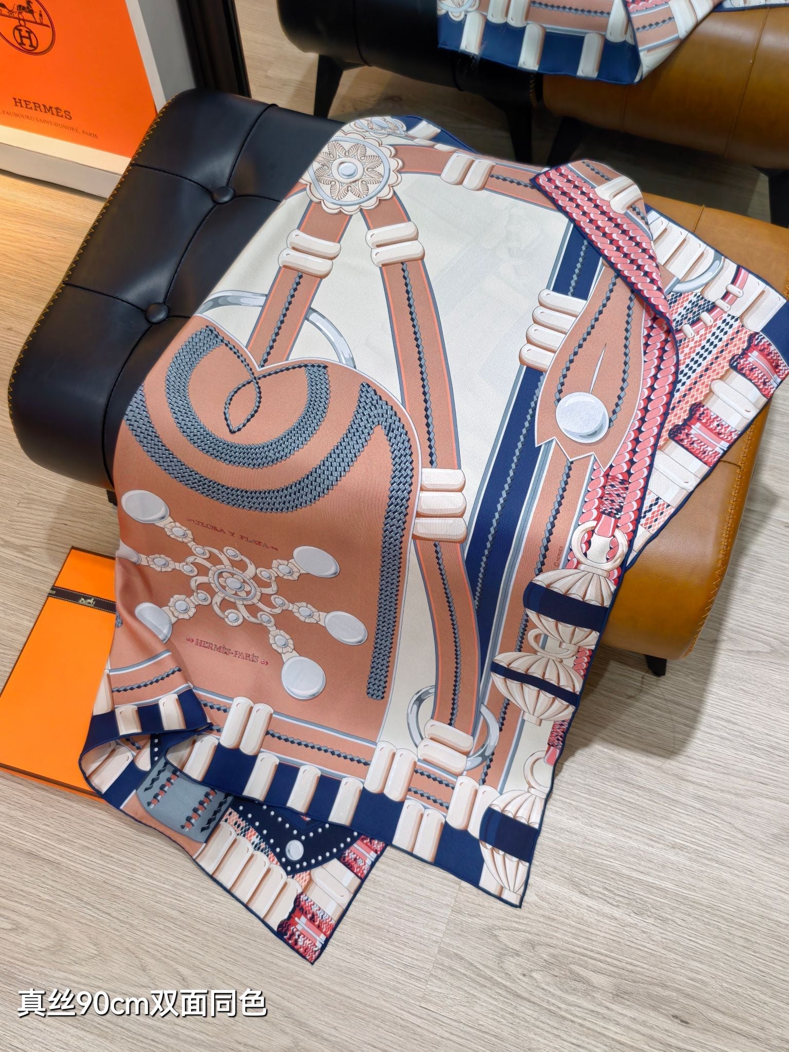 HM 26ss Amazon  Scarf 90 Blue Pink Colorful Twill Silk 130282