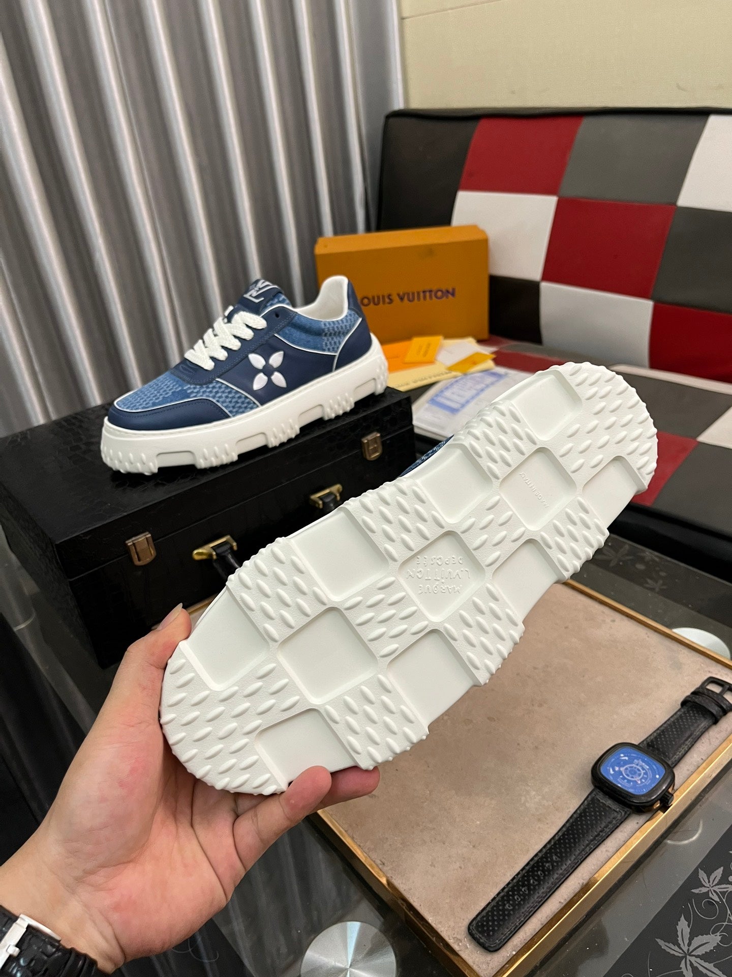 LV SNEAKER IN NAVY BLUE MONOGRAM CALFSKIN AND DENIM