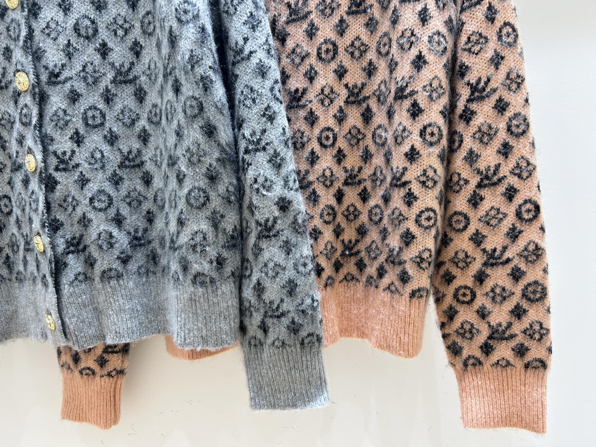 Louis Vuitton 2026 Monogram Jacquard Knit Cardigan Wool 181357