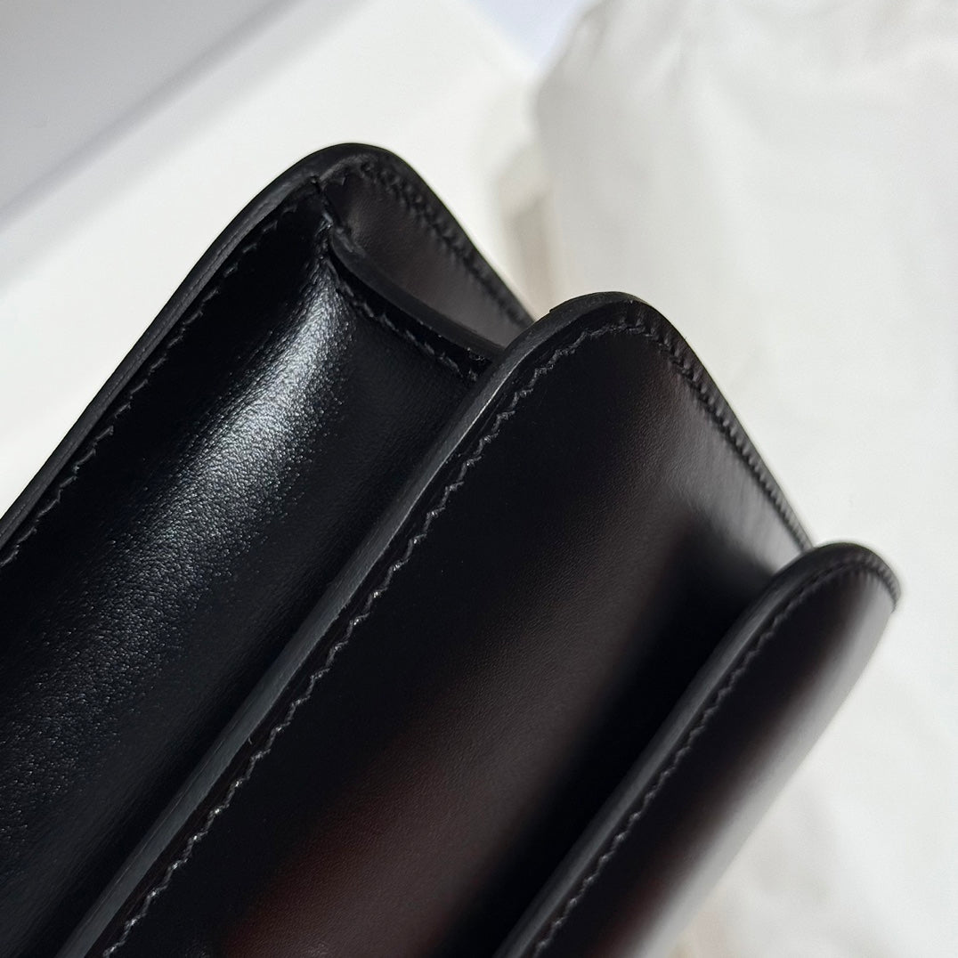 HM Constance Elan 24 Black Epsom Gold Hardware 237352