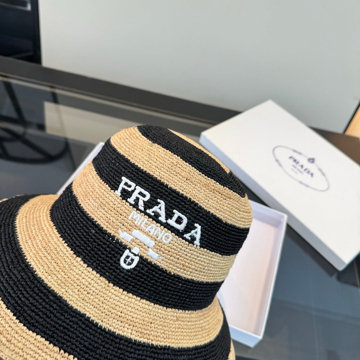 Prada Bowl Hat Raffia 360786