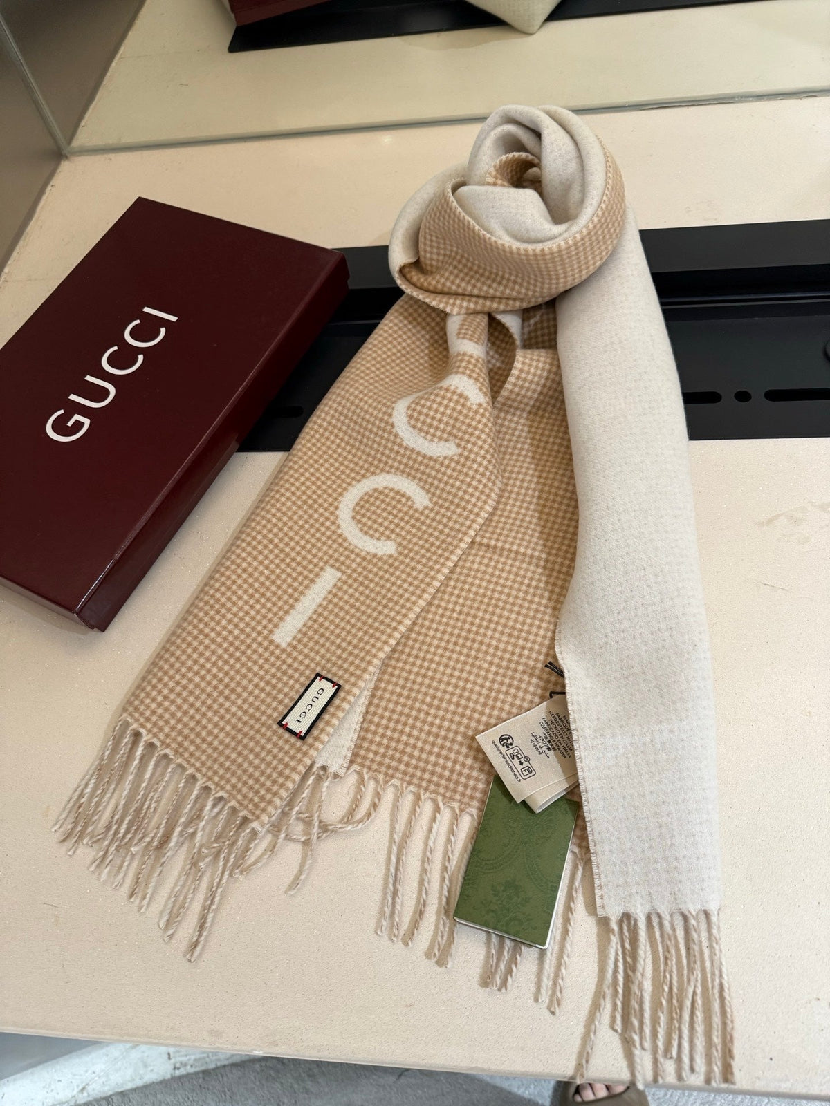 GG Jackie Mini 180CM Beige Cashmere 288067