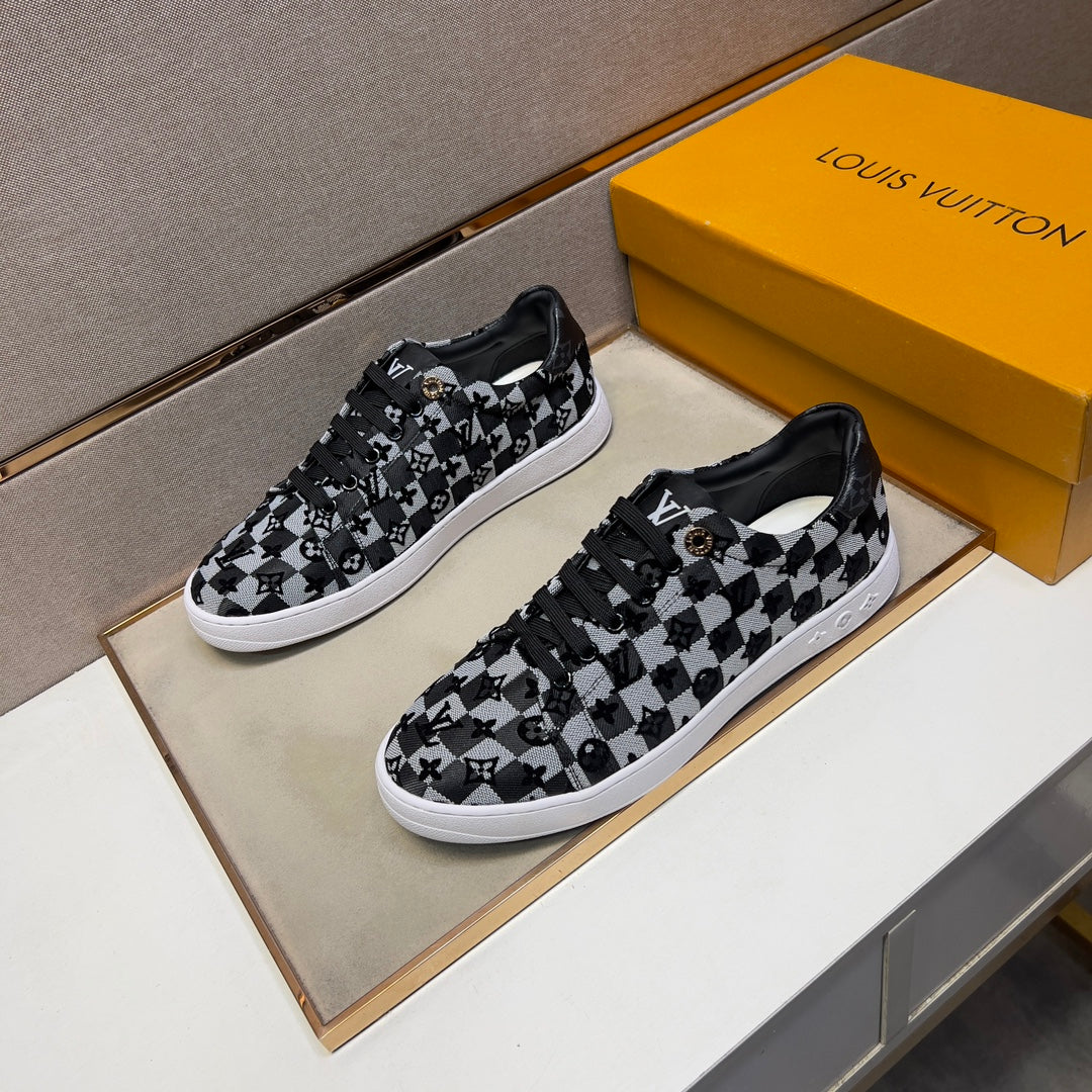 LV TRAINER BLACK MIX GREY DAMIER BREATHABLE FABRIC