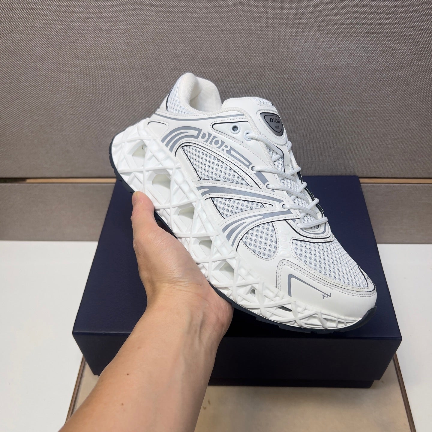 CD 25 B35 Sneaker White Mesh Rubber 649673