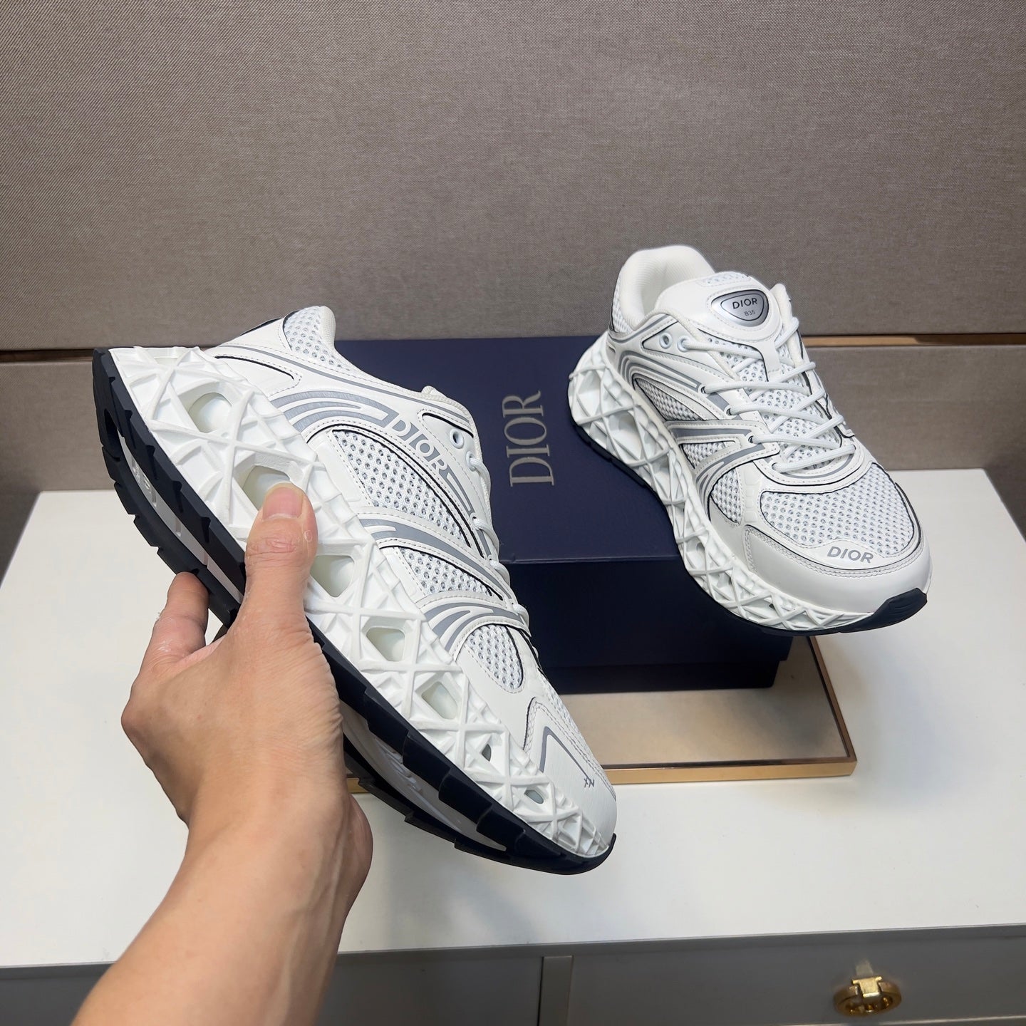 CD 25 B35 Sneaker White Mesh Rubber 649673