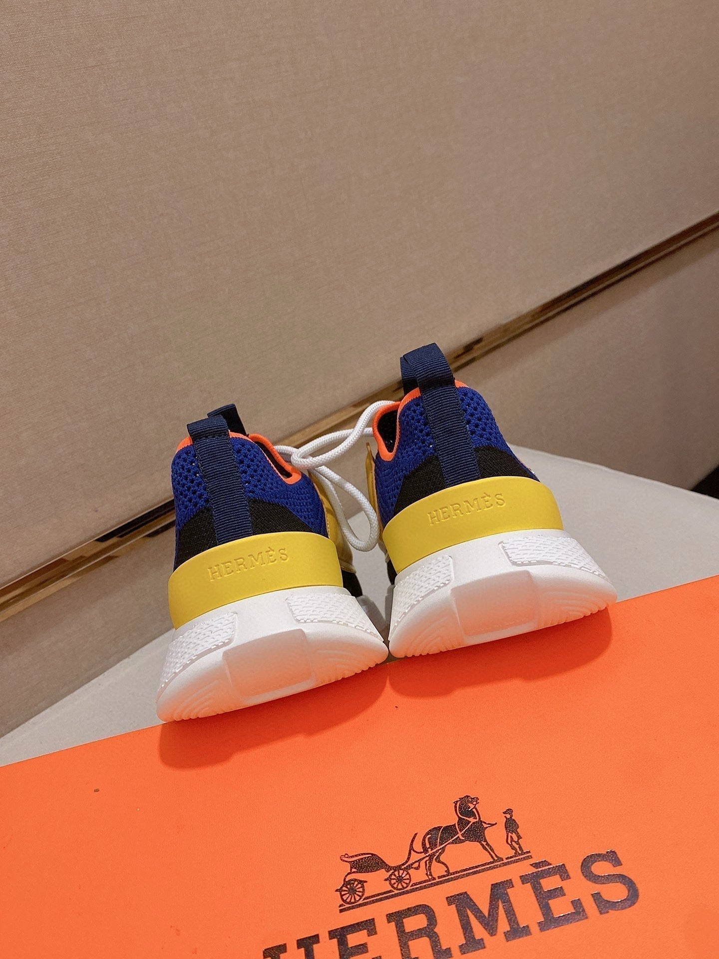 HM Men's Expert Sneaker Blue Yellow Flyknit With Leather