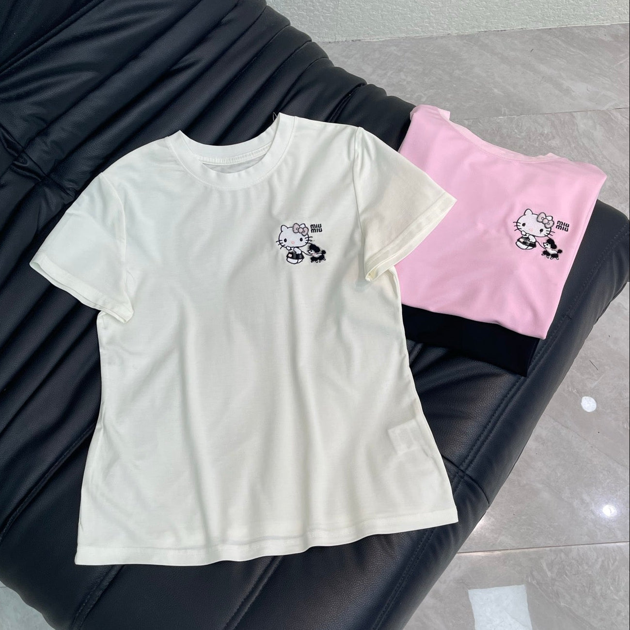 Miumiu 2026 Hello Kitty Embroidered Short-sleeved T-shirt Cotton 346491
