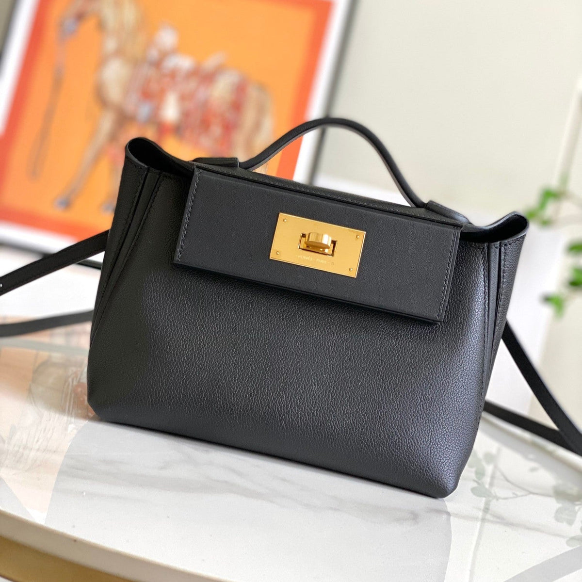 HM 24/24 Mini Bag 21cm Black Evercolor Leather Gold Hardware