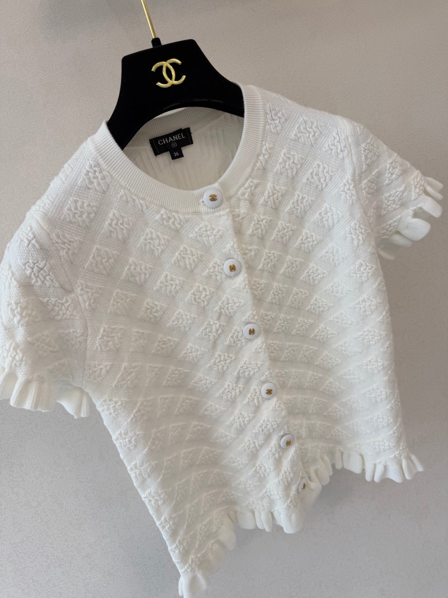 Chanel 2026 Crew Neck Short-sleeved Cardigan White Cotton 394834
