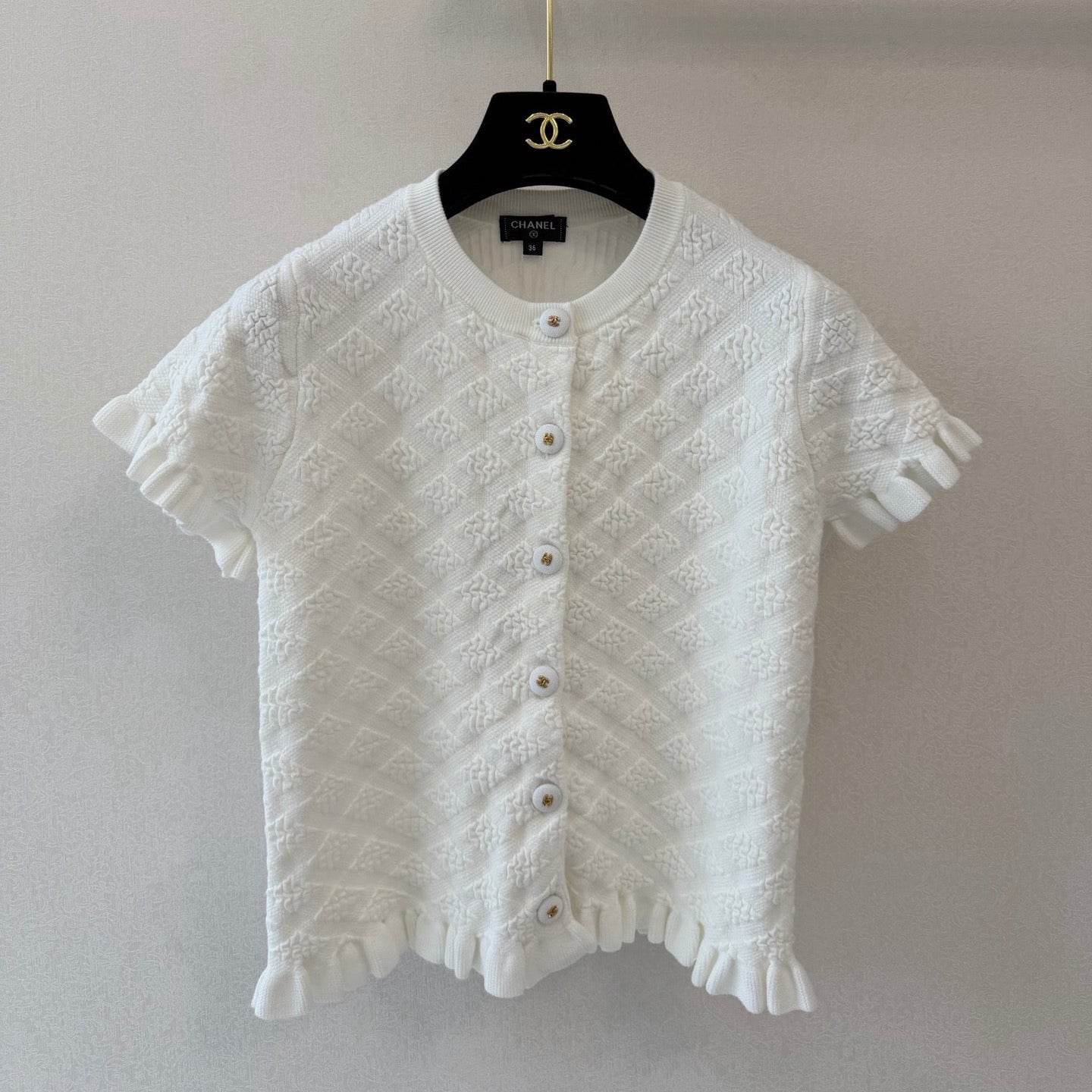 Chanel 2026 Crew Neck Short-sleeved Cardigan White Cotton 394834