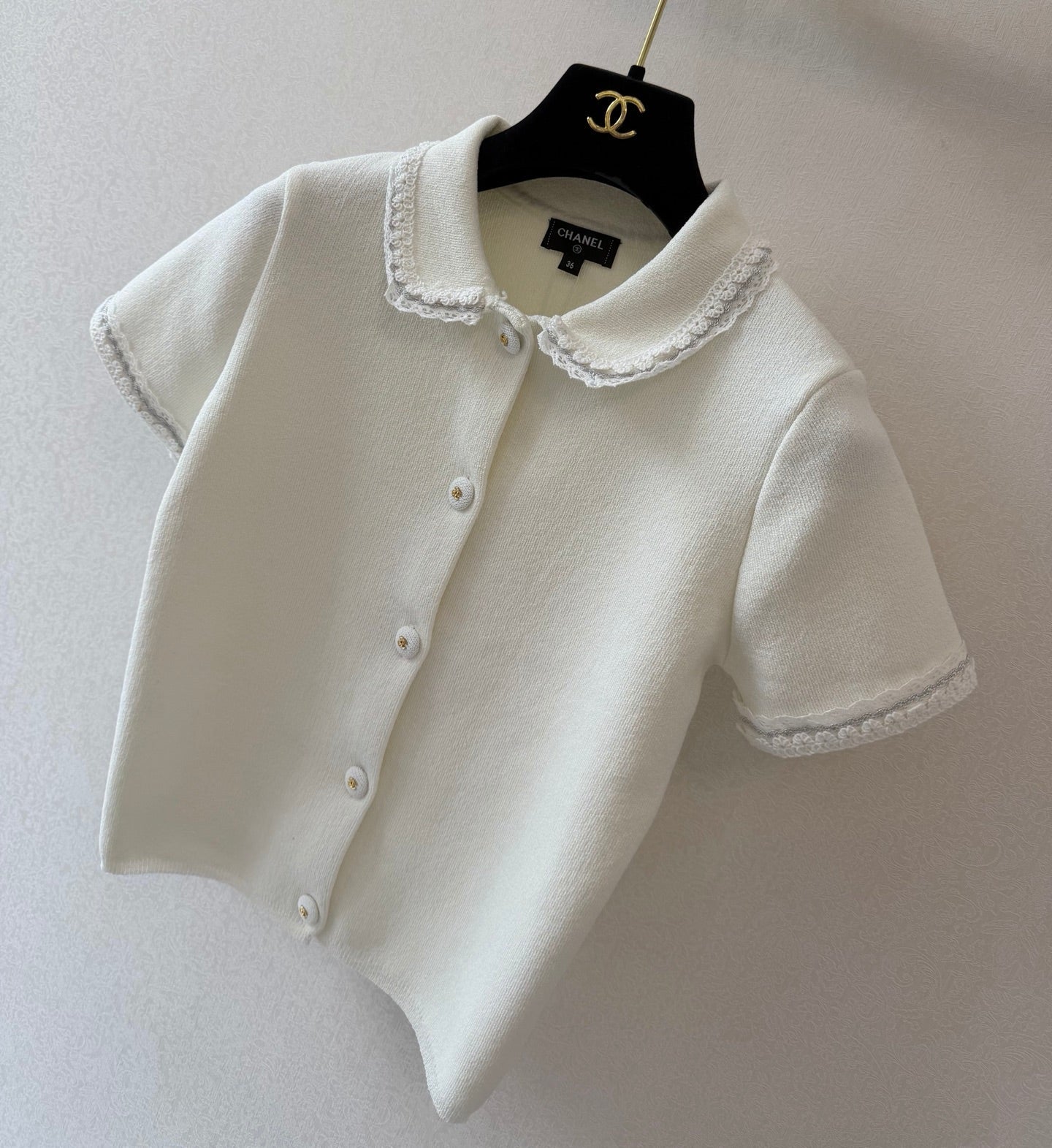Chanel 2026 Collared Short-sleeved Cardigan White Cotton 394827