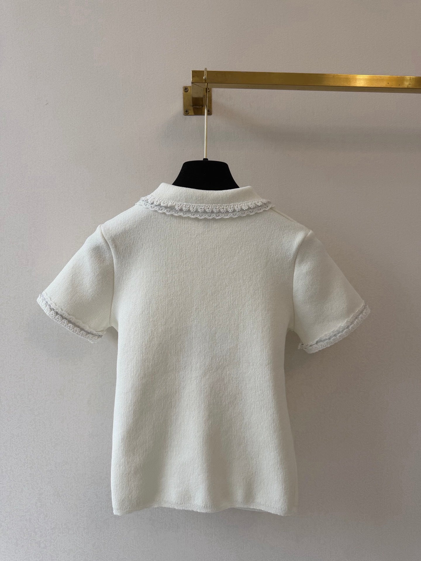 Chanel 2026 Collared Short-sleeved Cardigan White Cotton 394827