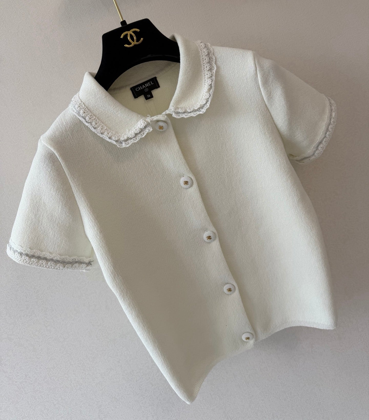 Chanel 2026 Collared Short-sleeved Cardigan White Cotton 394827