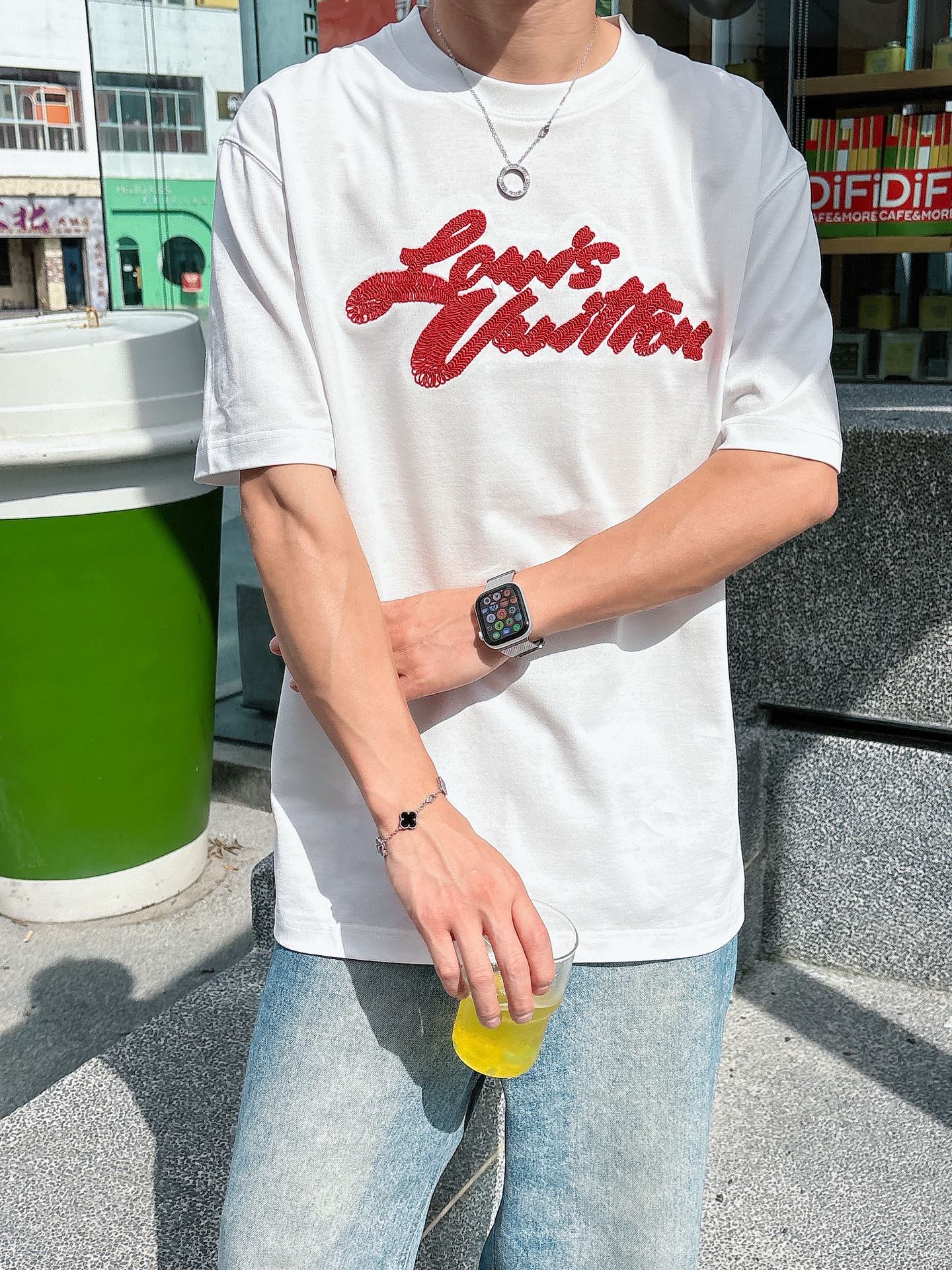 LV 26A Short-Sleeve T-Shirt White Red Cotton 406014