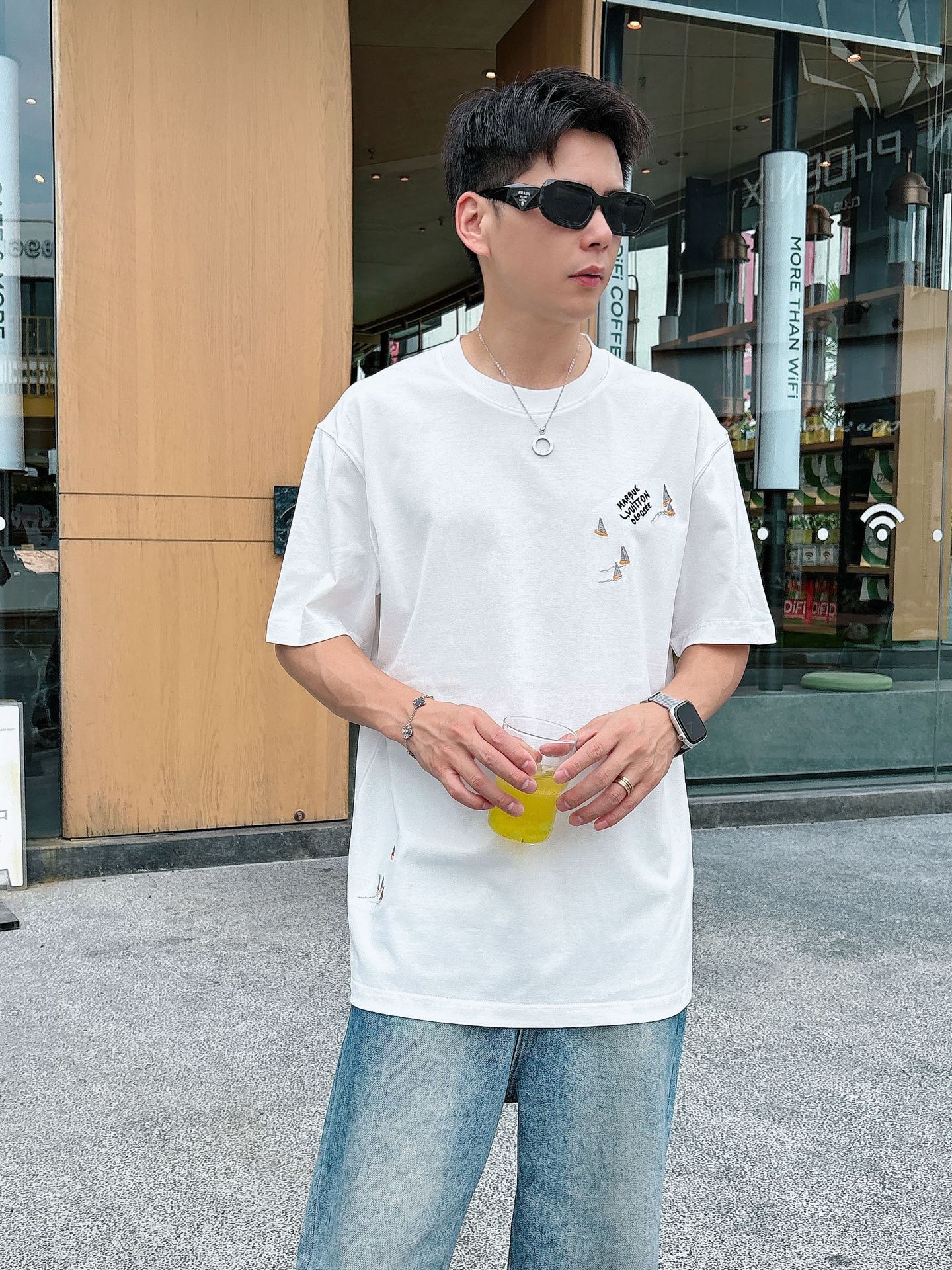 LV 26A Short-Sleeve Crew Neck T-Shirt Cotton 406010