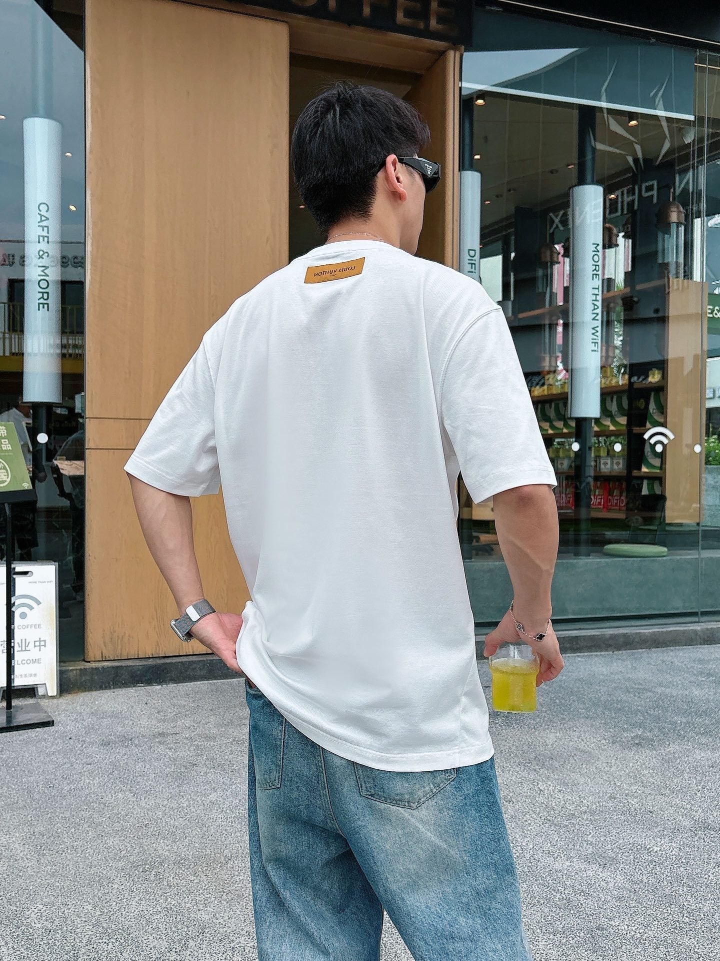 LV 26A Short-Sleeve Crew Neck T-Shirt Cotton 406010