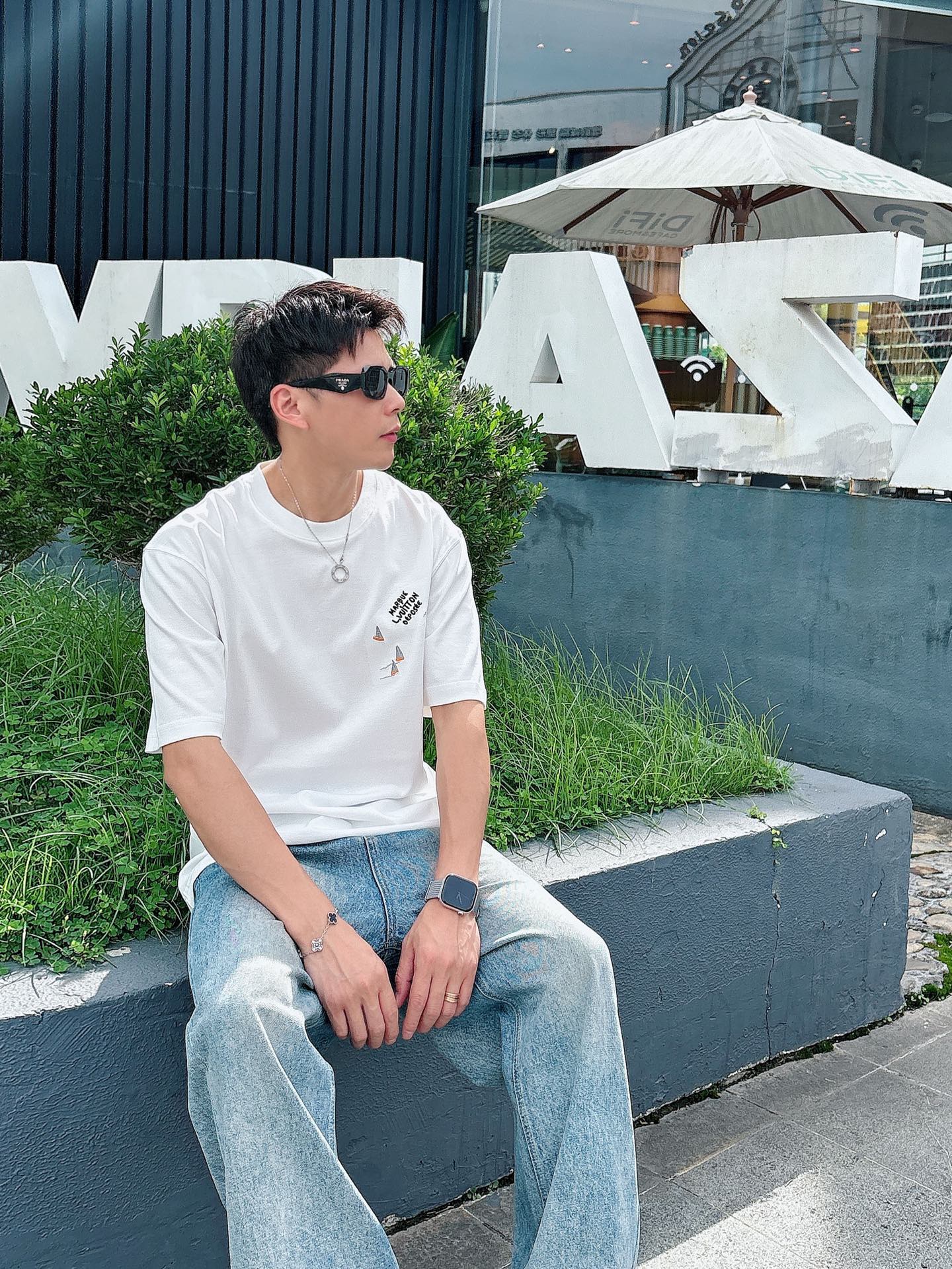 LV 26A Short-Sleeve Crew Neck T-Shirt Cotton 406010