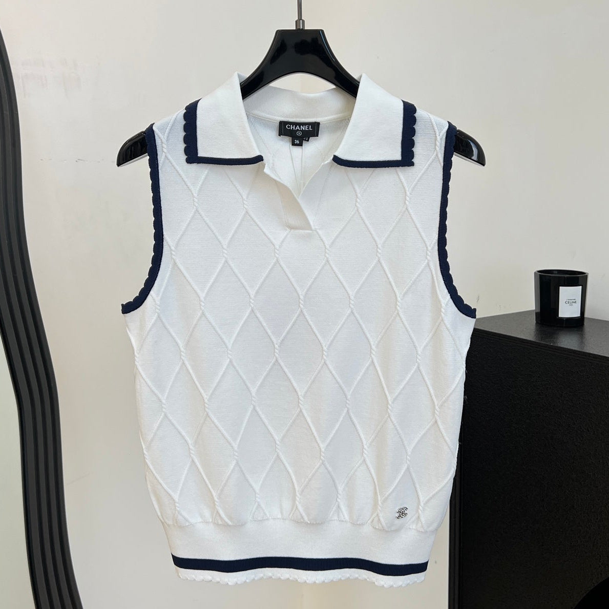 Chanel 2026 Knit Vest White Wool 637500