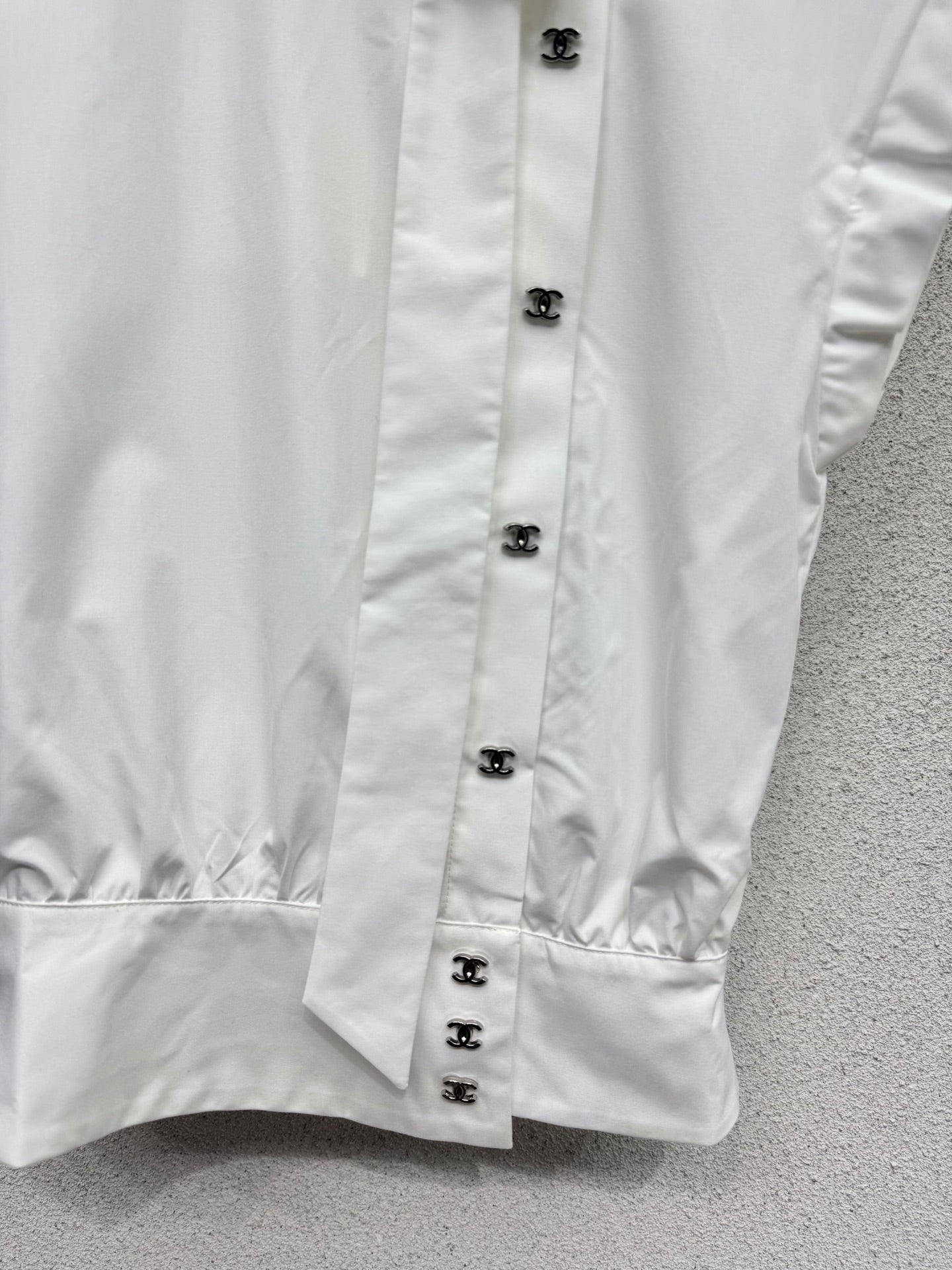 Chanel 2026 Sleeveless Shirt Cotton 402697