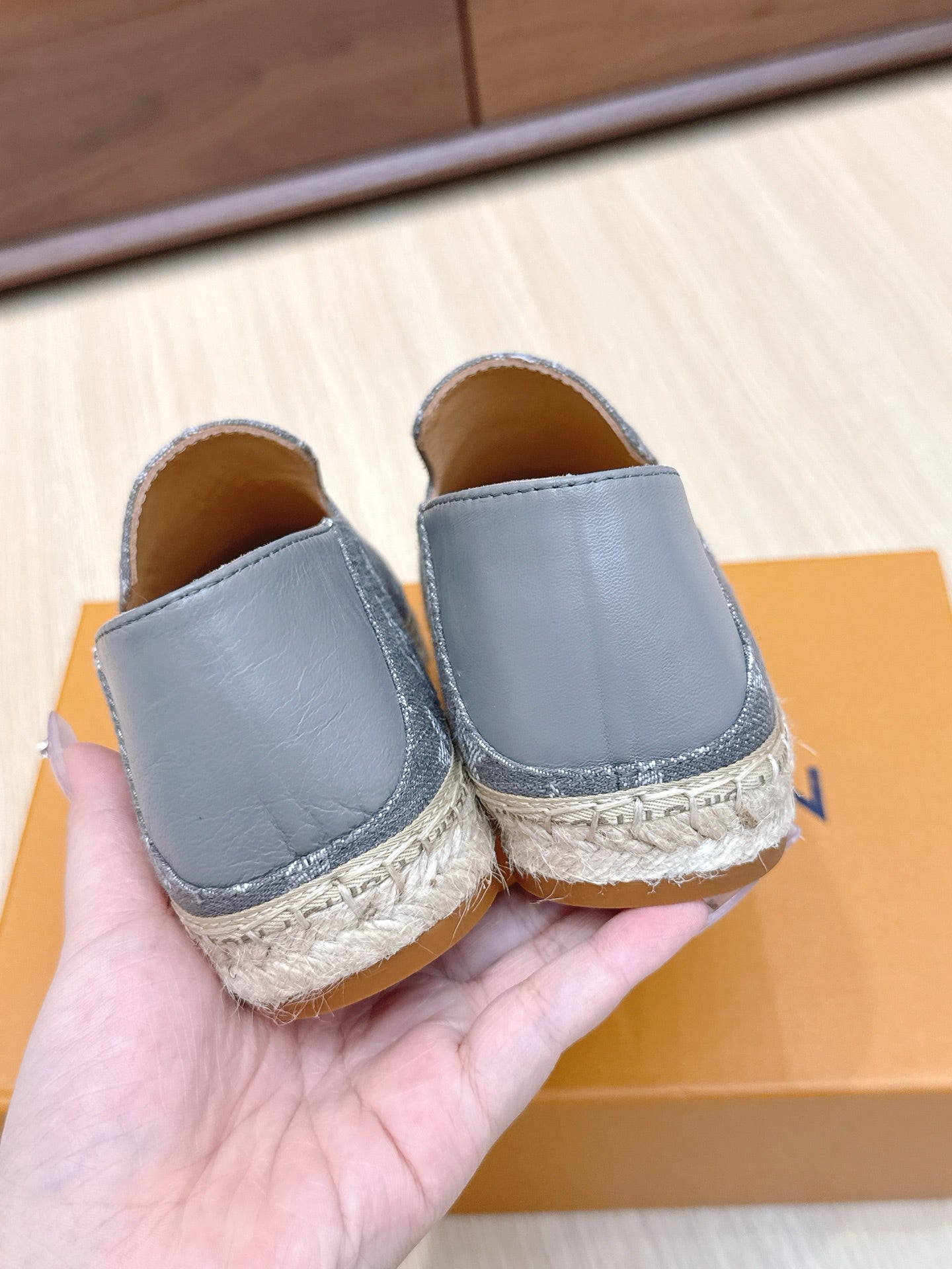 LV 26ss Loafers Gray Denim 656965