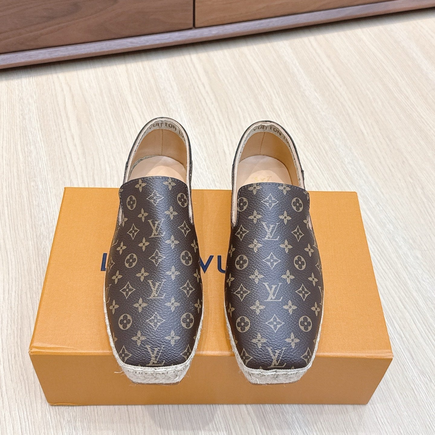 LV 26ss Loafers Brown Genuine Leather 656966