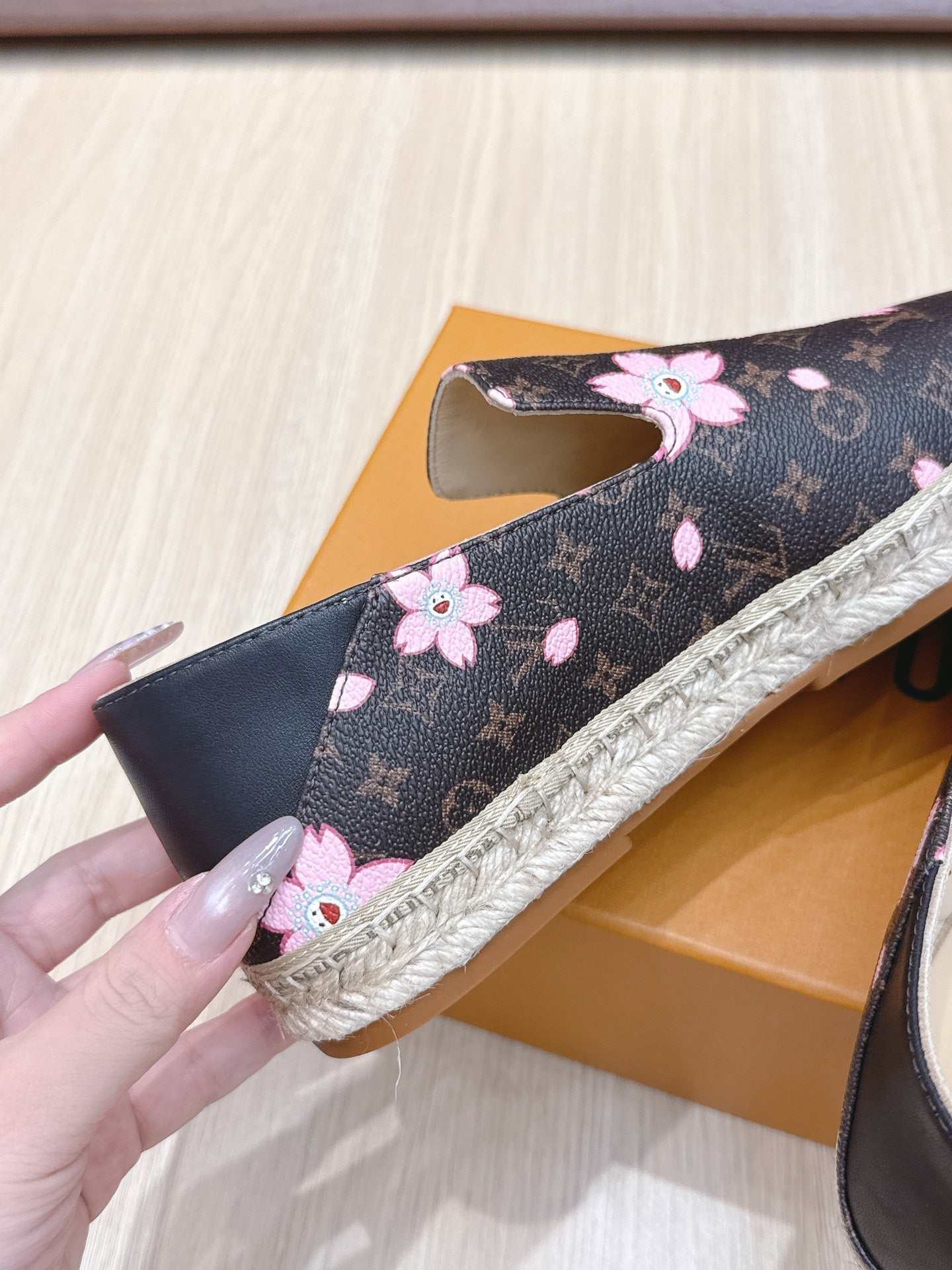 LV 26ss Loafers Brown Pink Genuine Leather 656967