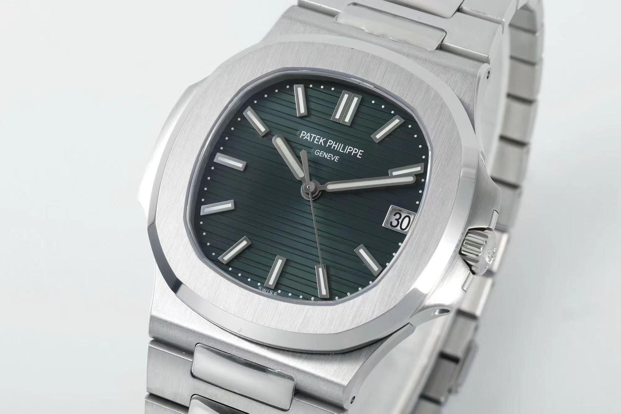 Patek Philippe Nautilus 41mm Dark Emerald Green Dial Steel Strap