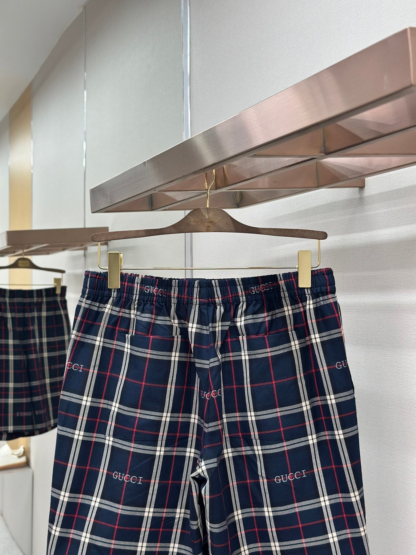 GC 2026 Men's Striped Shorts Navy Blue Red Cotton 699258