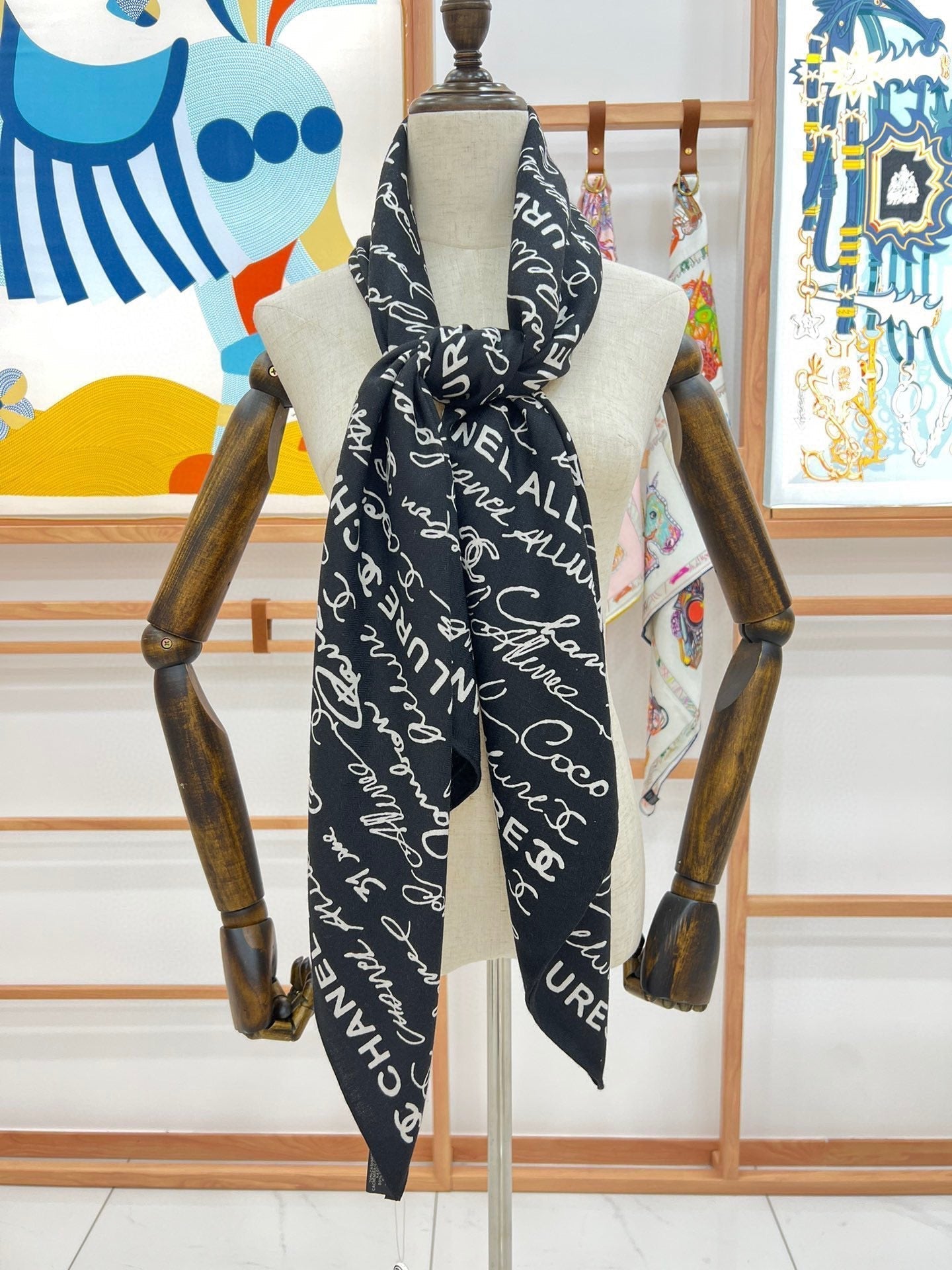 CC Square Scarf 140 CM In Black With White Text Cashmere And Silk 286378