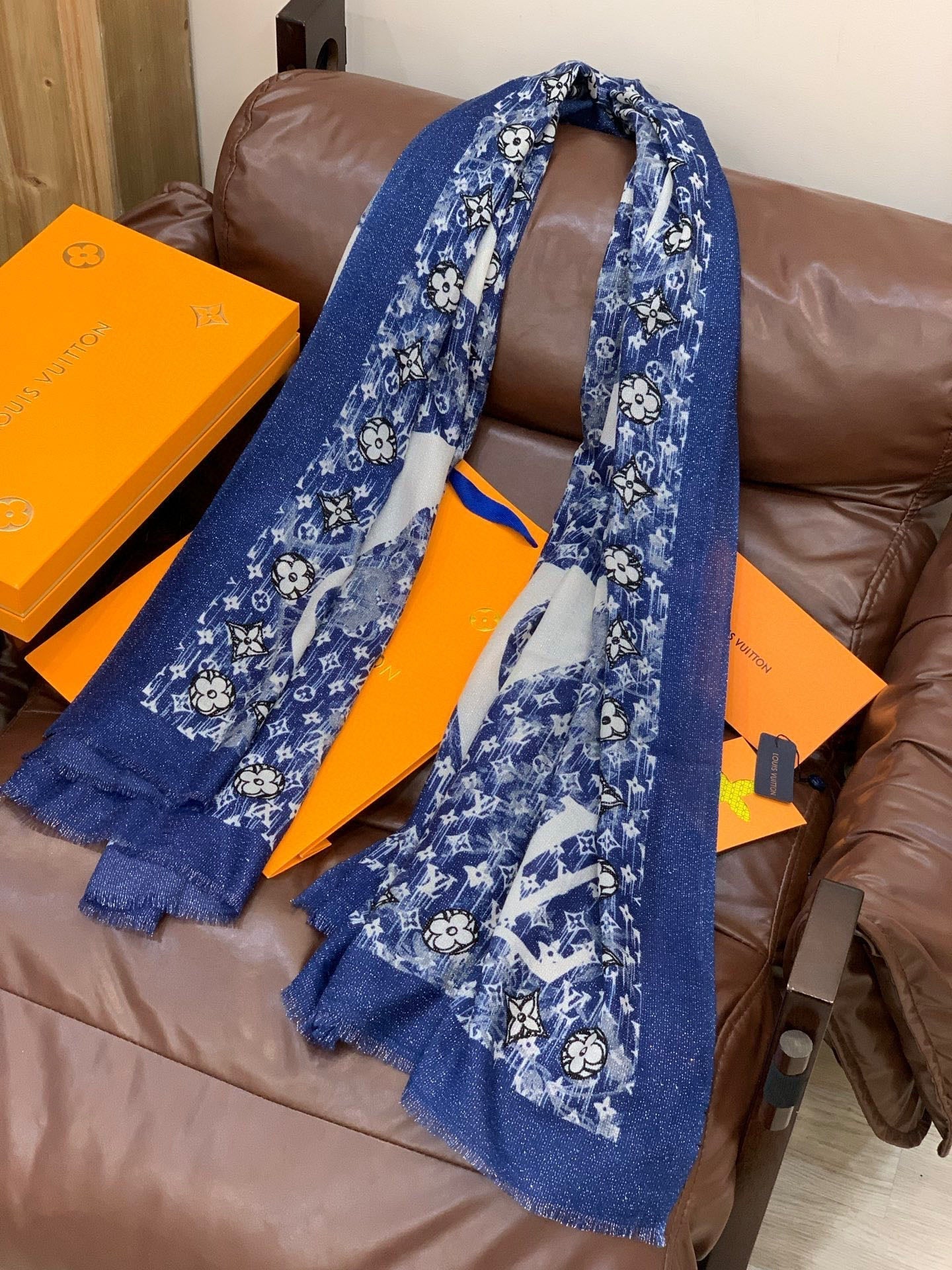 LV 25ss Scarf 200CM Blue Cashmere 293140