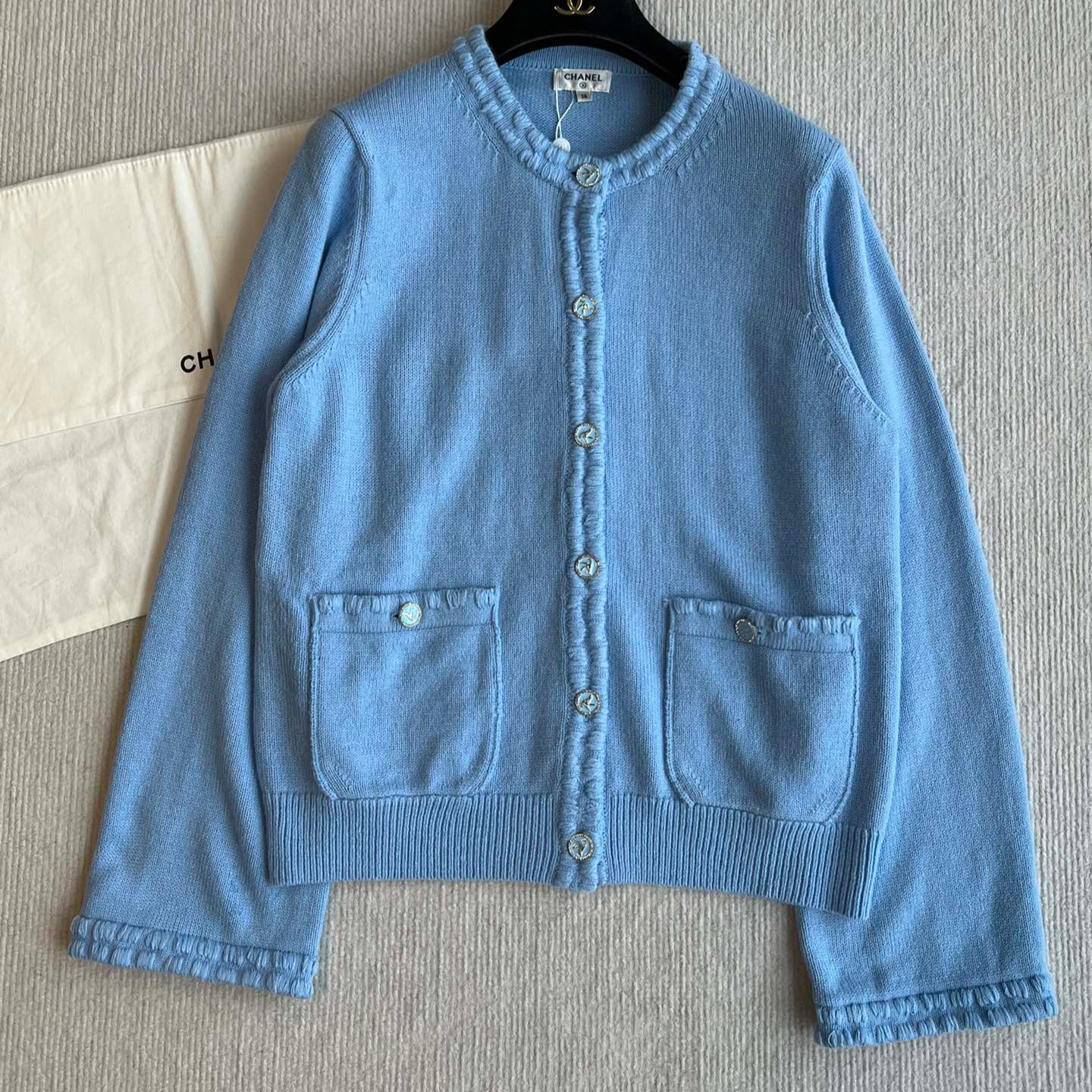 CC 25 cashmere round neck cardigan 234788
