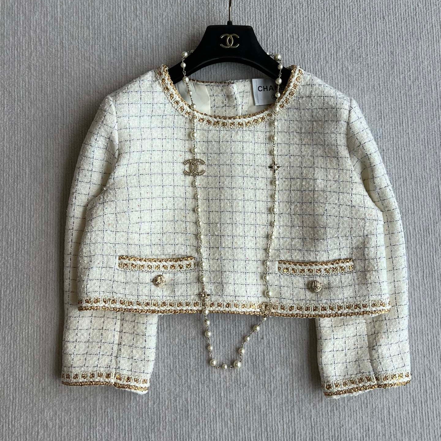 CC 25 Small Jacket White Linen 300120