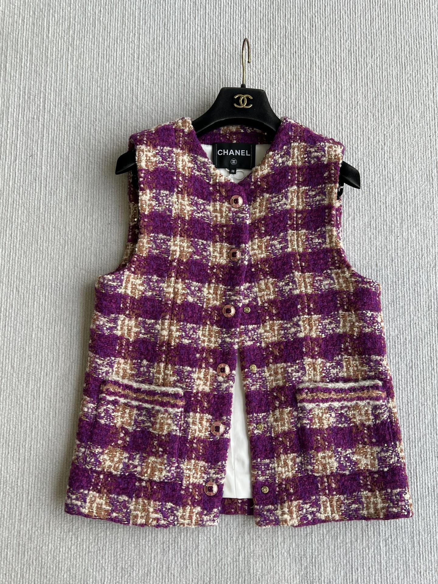 Chanel 2025 Plaid Tweed Vest Jacket Puprle Wool Polyester 325378