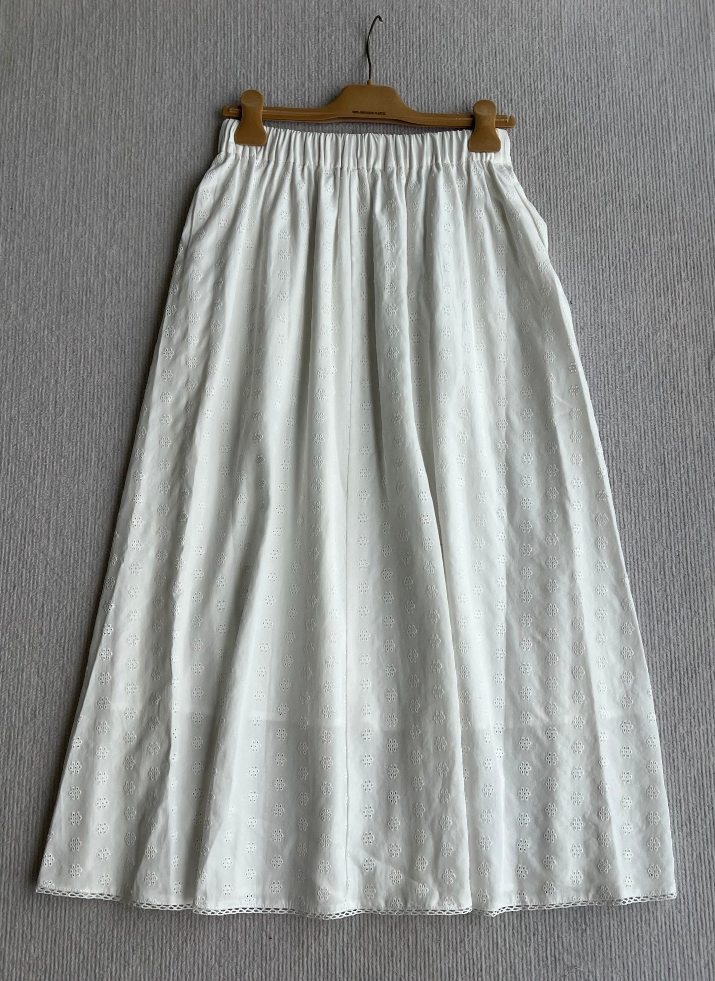 MiuMiu 2026 Neck Top And Mid-Length Skirt Cotton 401251