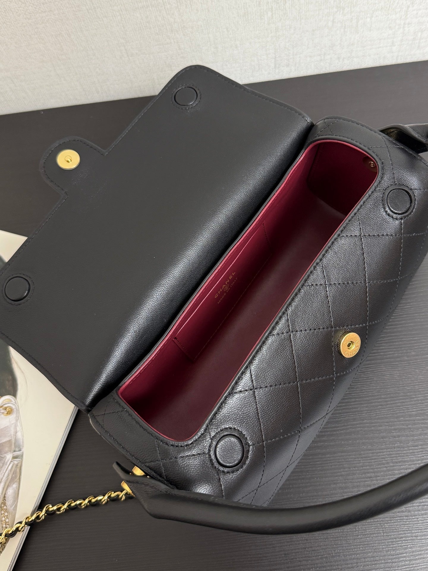 Chane 2026 Clutch With Chain 23cm Black Lambskin