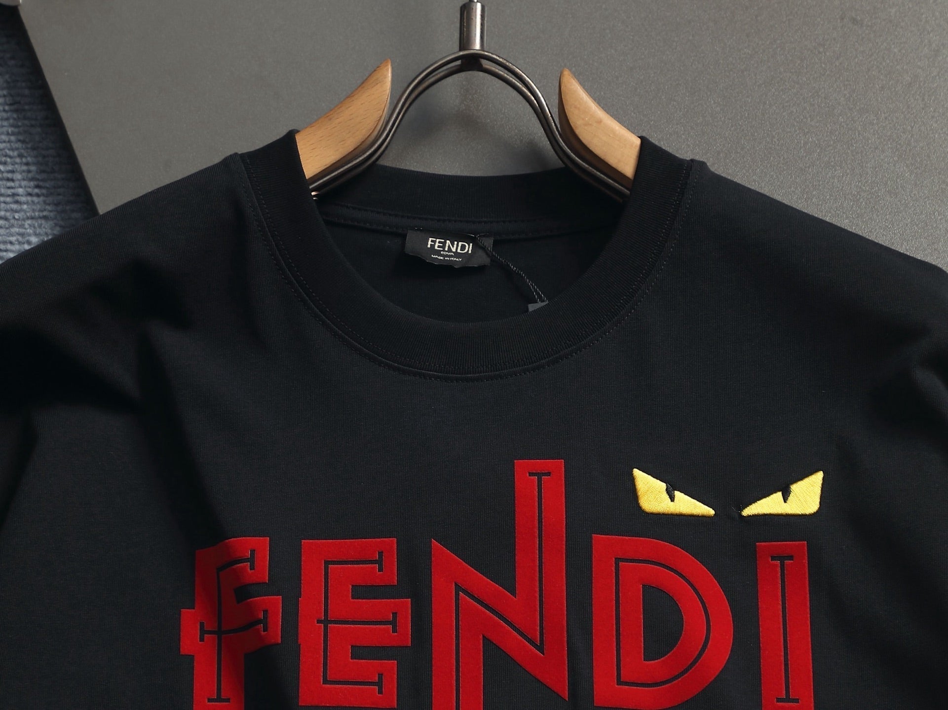 Fendi 2026 Men's Short Sleeve T-Shirt 829800