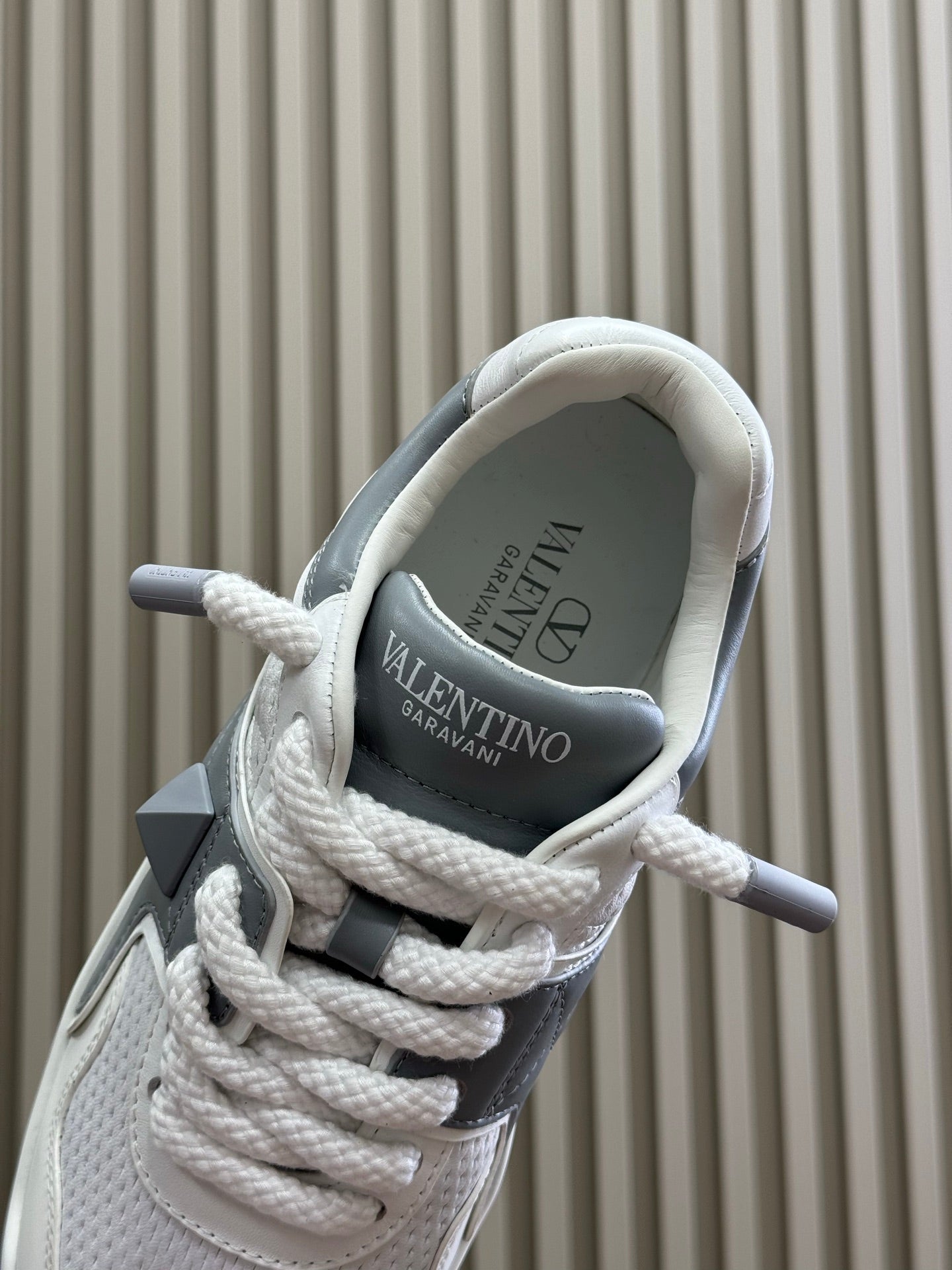 VT 2025 Sneakers White Light Gray Frabic Cowhide 548575