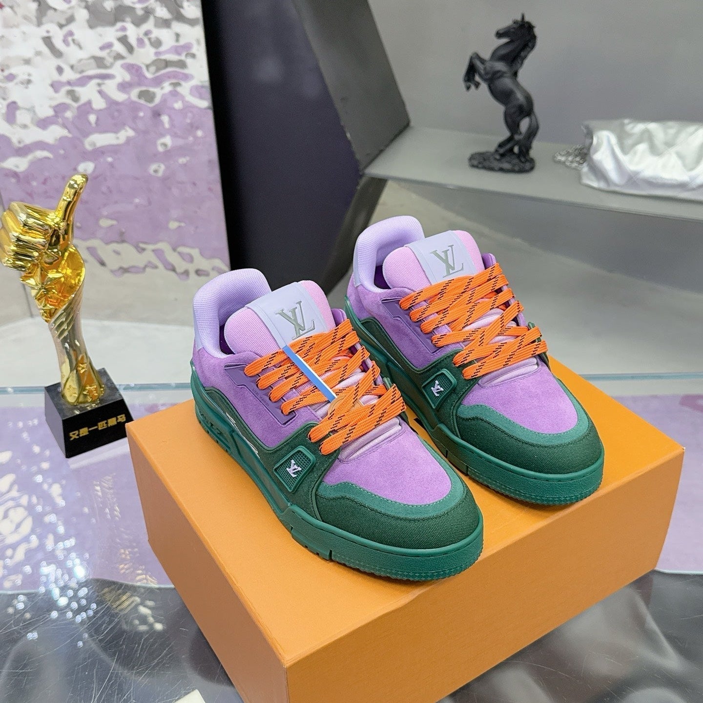 LV x Tyler 26ss Sneaker Green Purple Suede 672141