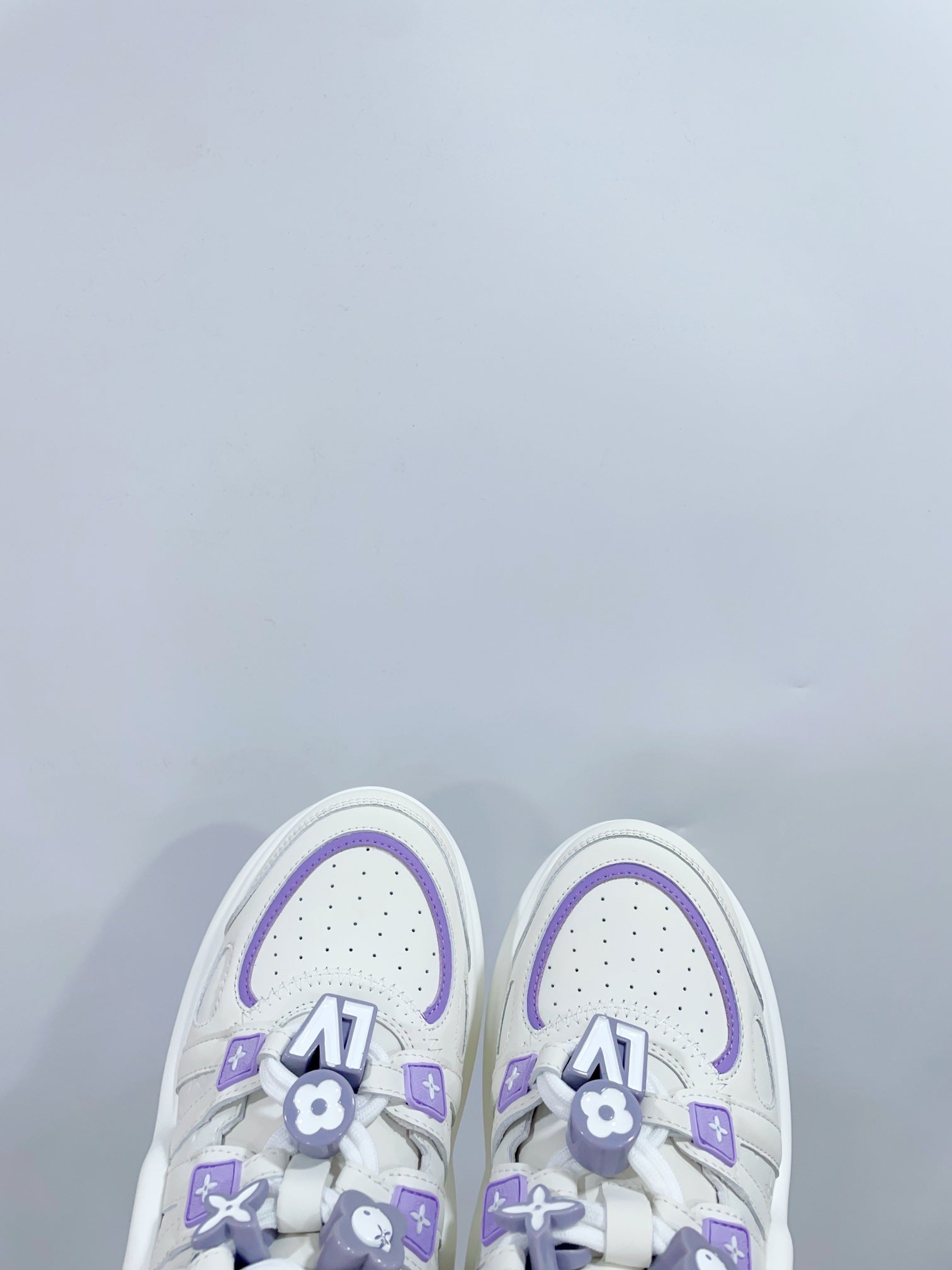 LV Archlight Sports Shoes White With Purple Border Calfskin