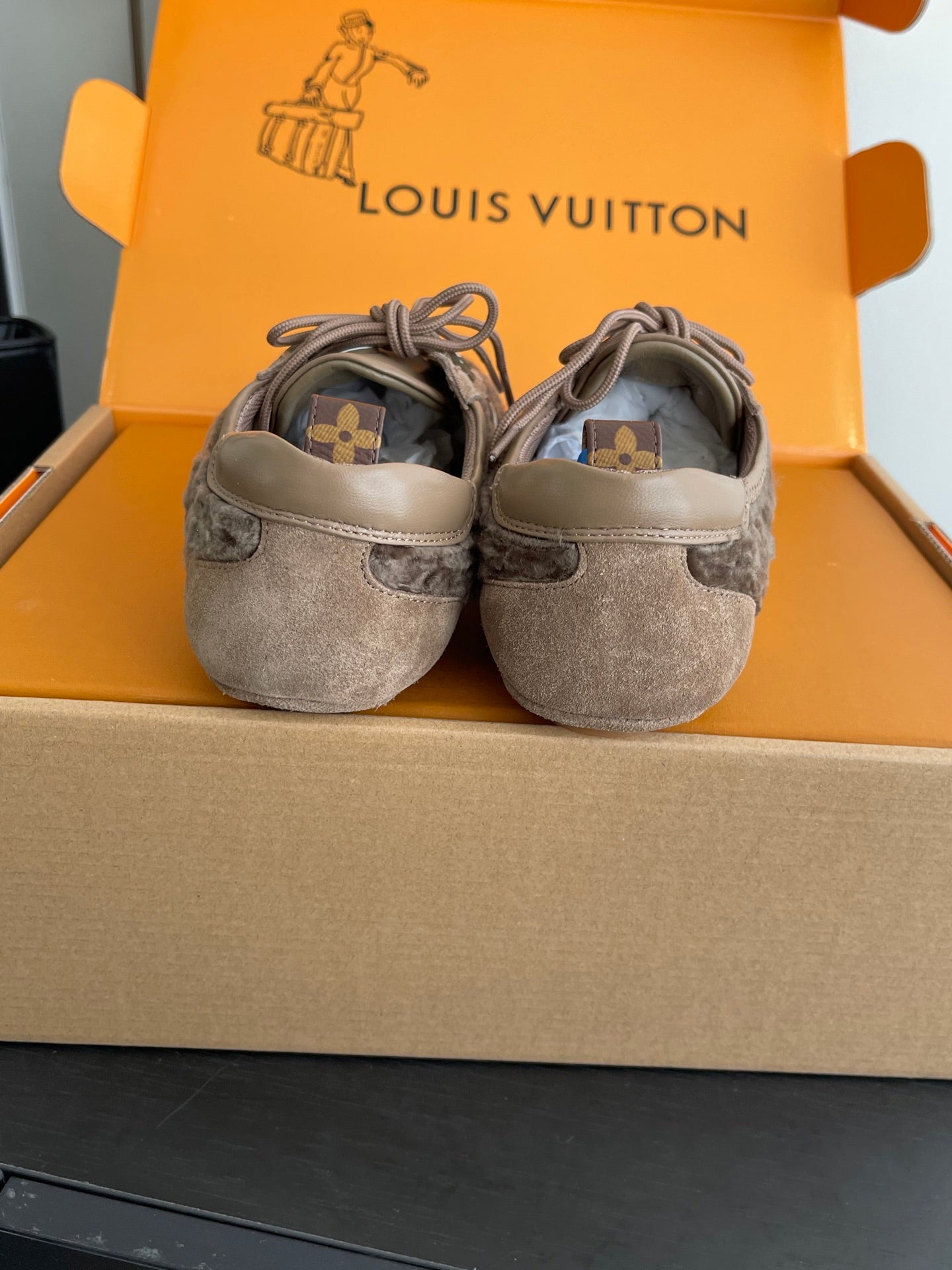 LV 26ss Ballet Sneakers Brown Suede 631484