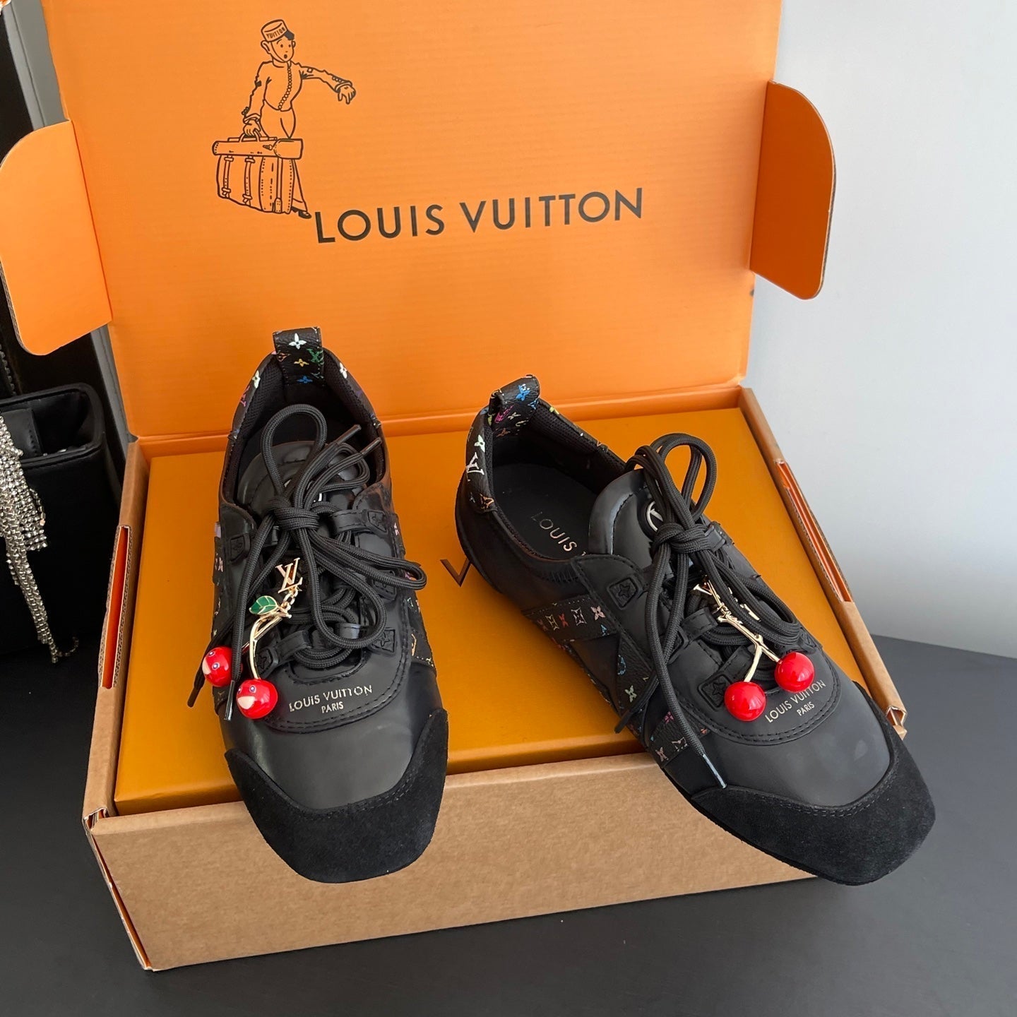 LV 26ss Ballet Sneakers Black Cowhide  Suede 631488
