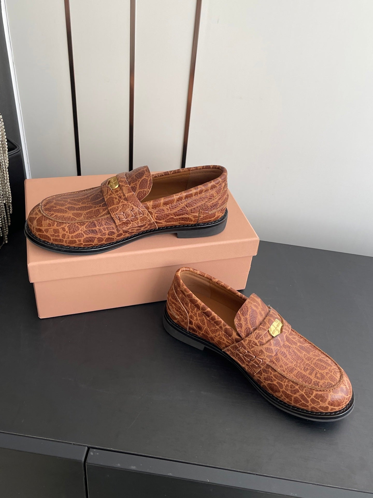 MIU 26 Casual Loafers Brown Calfskin 631627