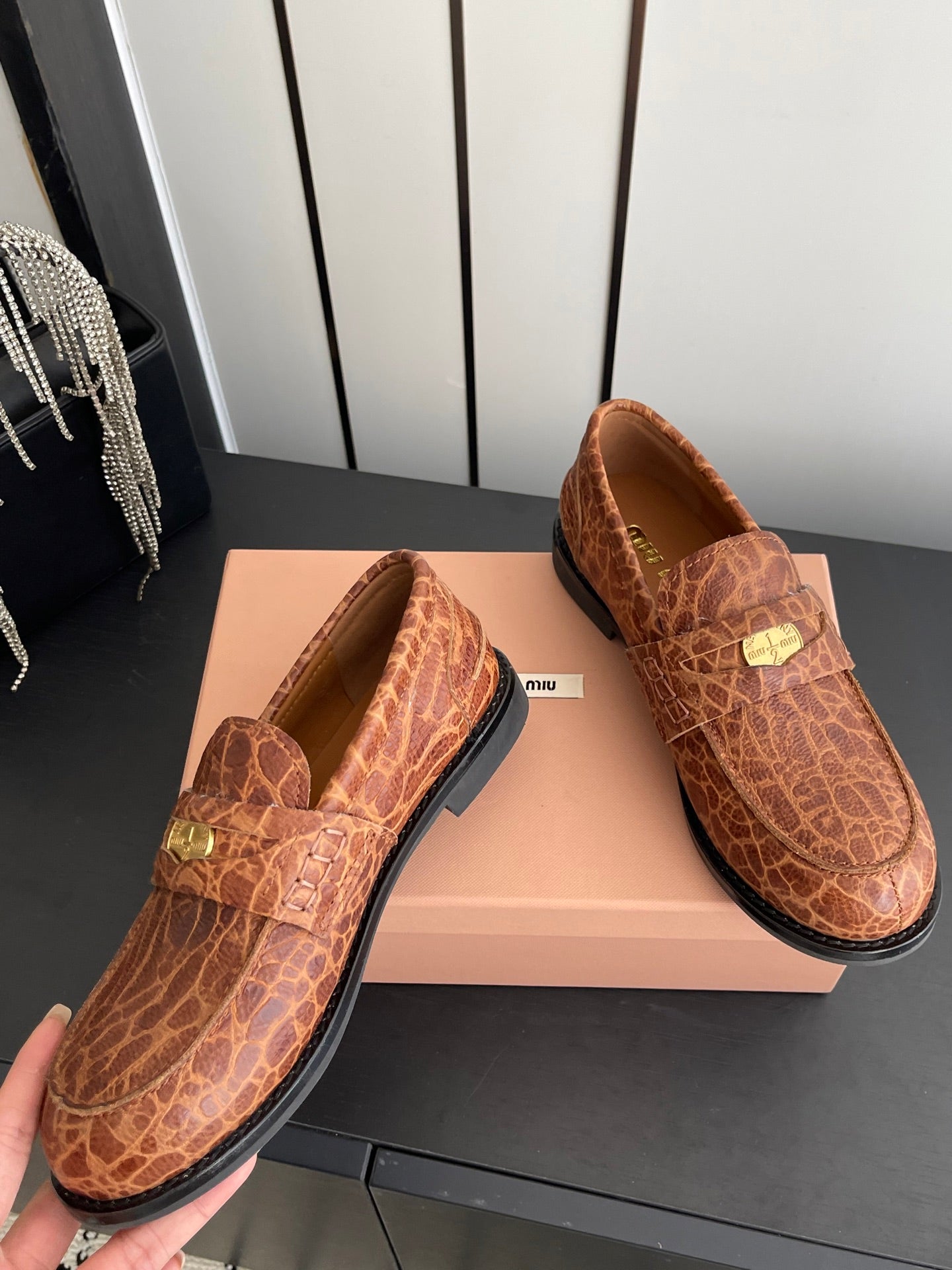 MIU 26 Casual Loafers Brown Calfskin 631627