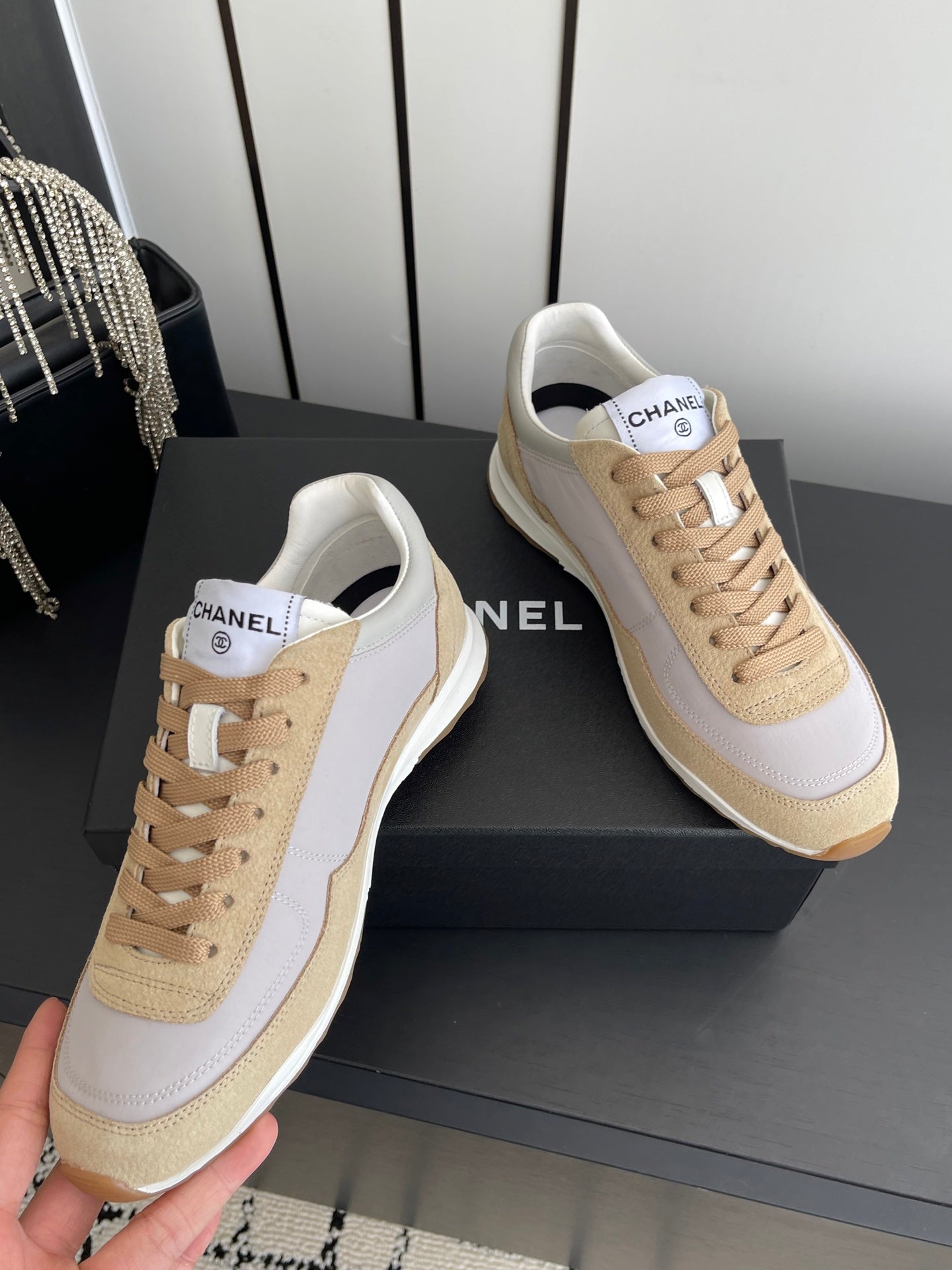 Chanel 2026 Sneaker Brown Fabric And Calfskin Suede 895744