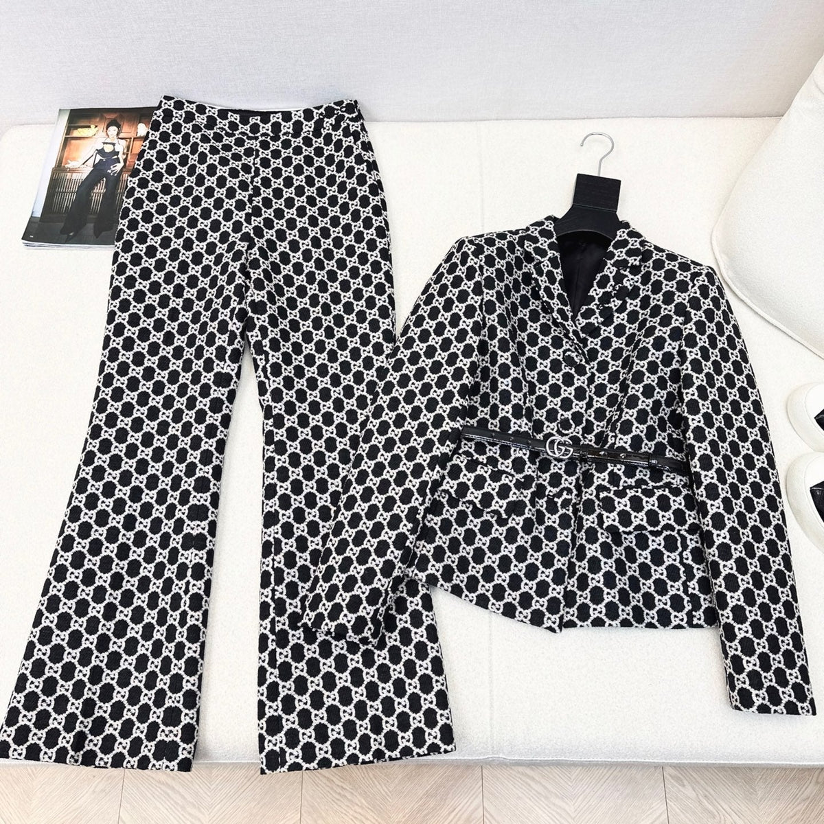 Gucci 25 Patterned Suit Black Jacquard Fabric